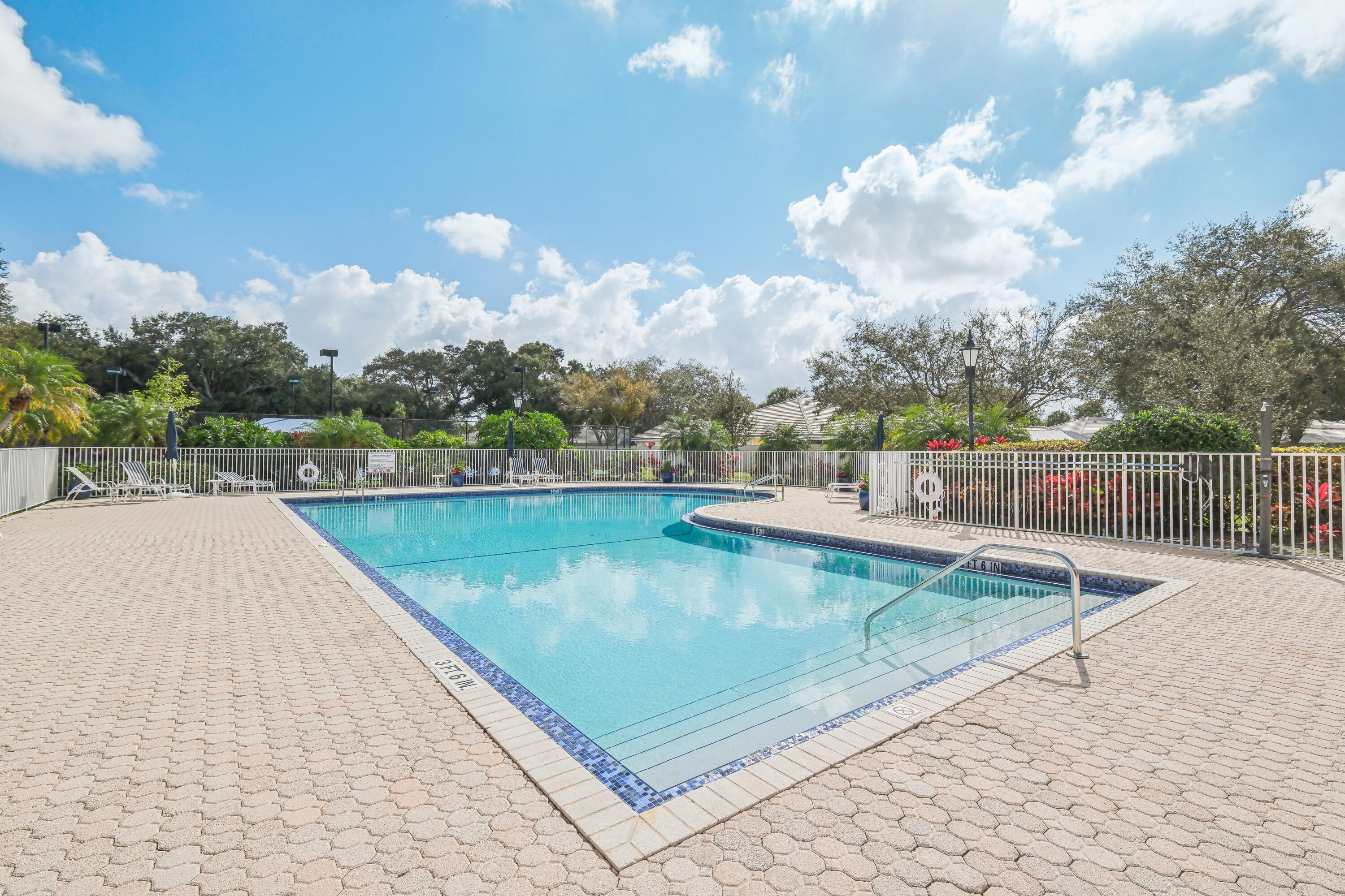 8701 Wakefield Drive, Palm Beach Gardens