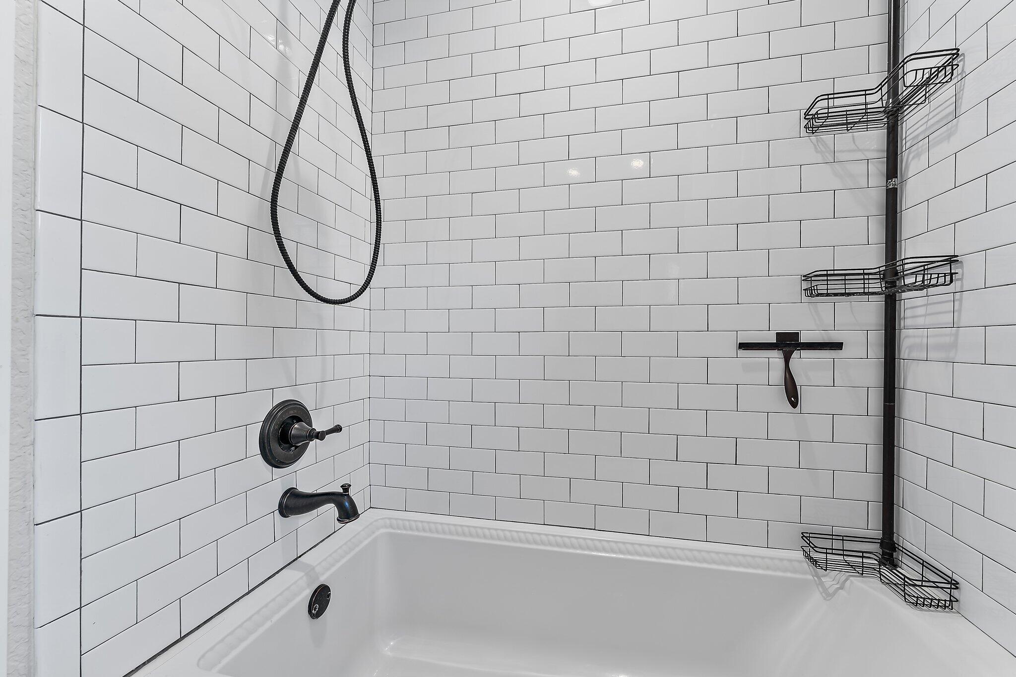 5692 Pennock Point Road