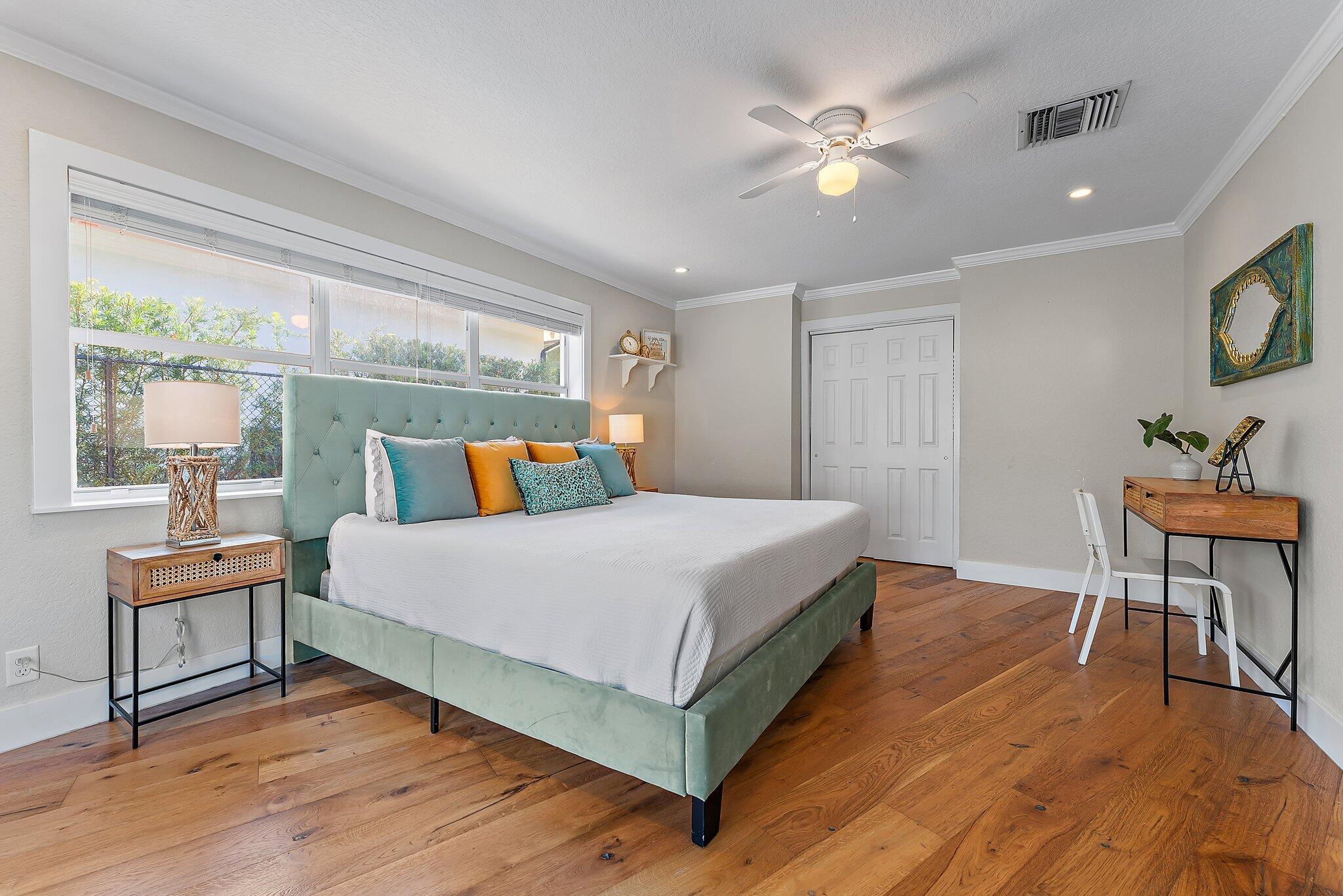 5692 Pennock Point Road