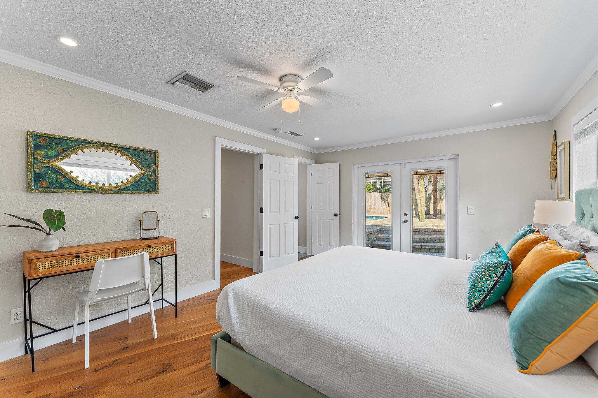 5692 Pennock Point Road