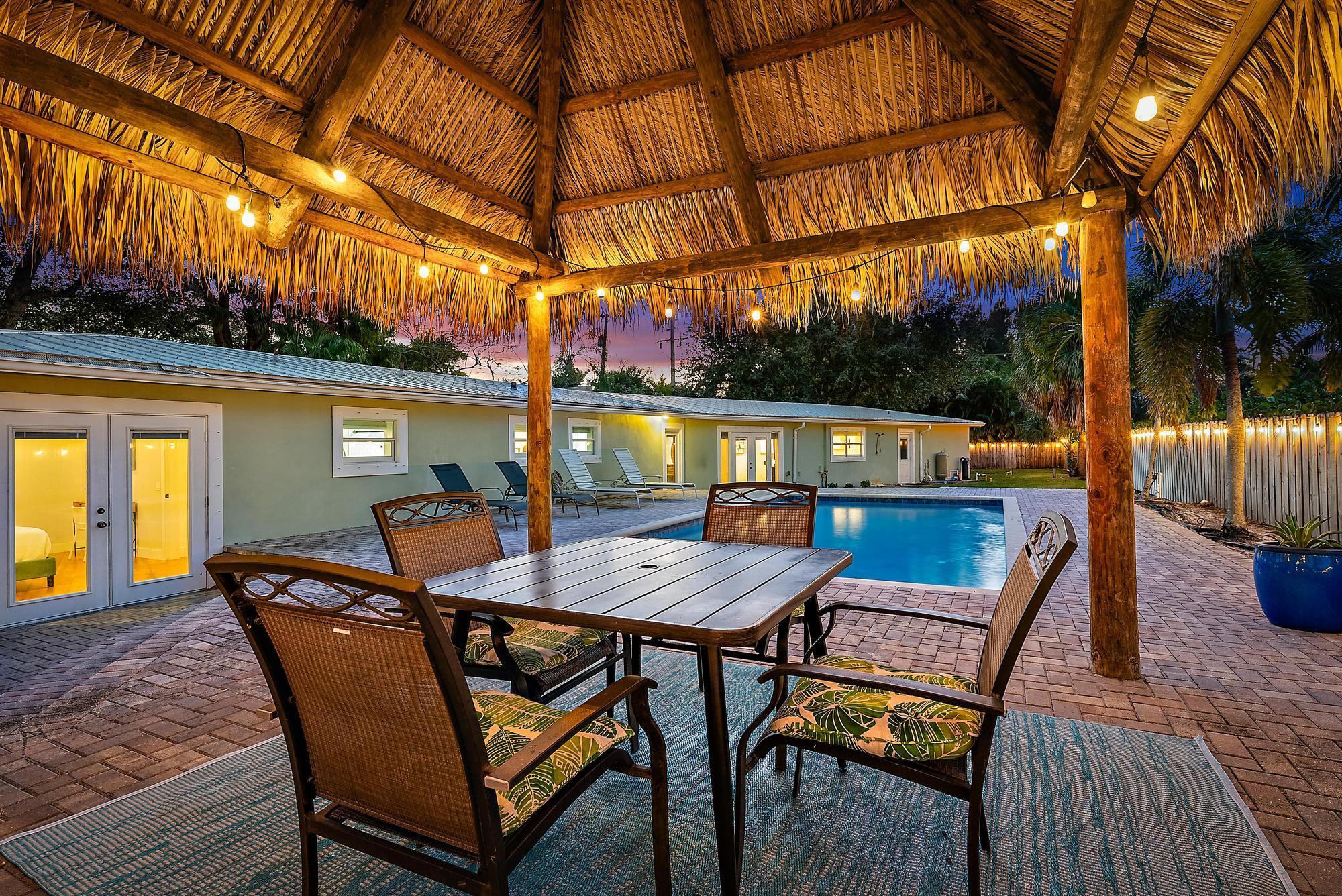 5692 Pennock Point Road