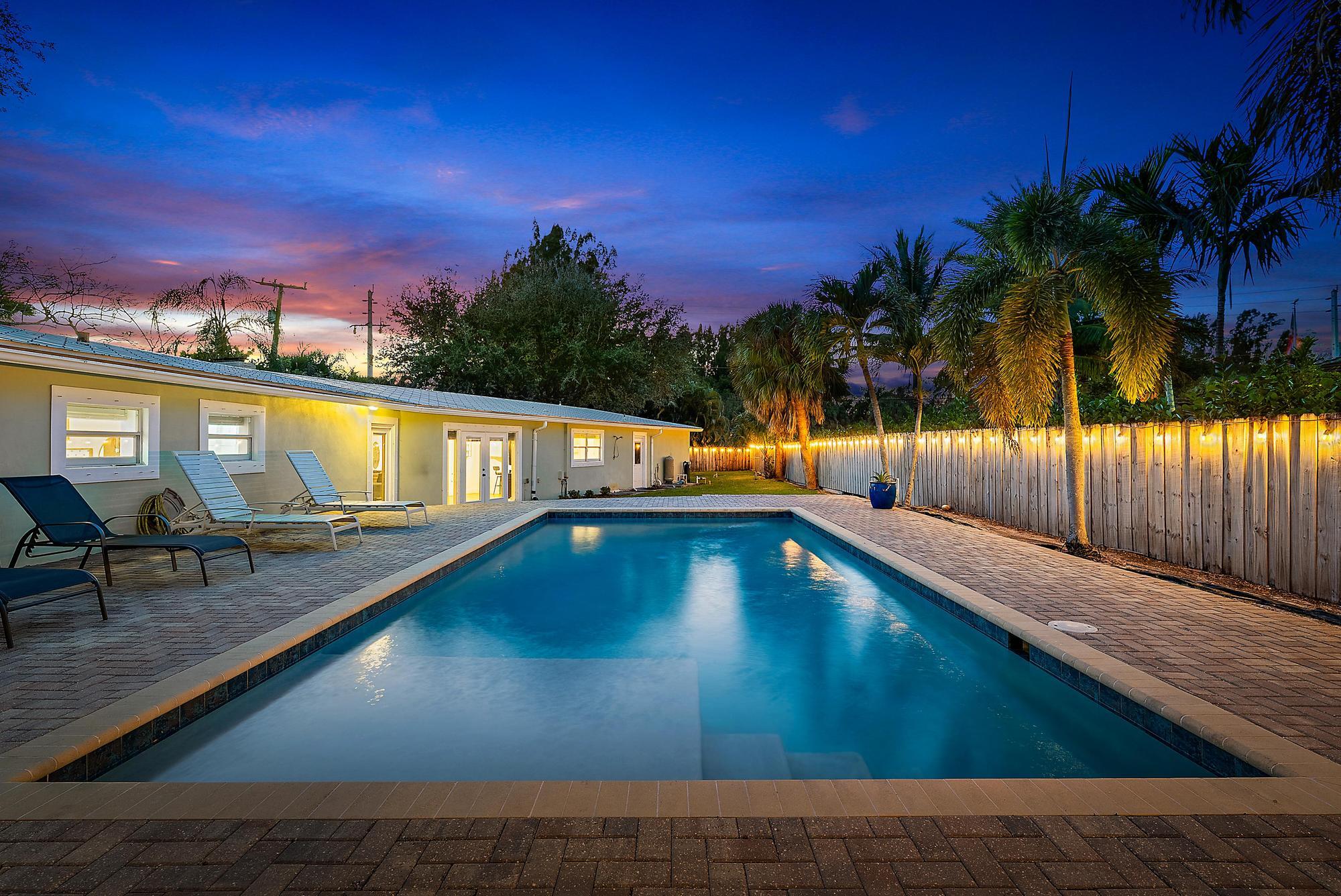 5692 Pennock Point Road