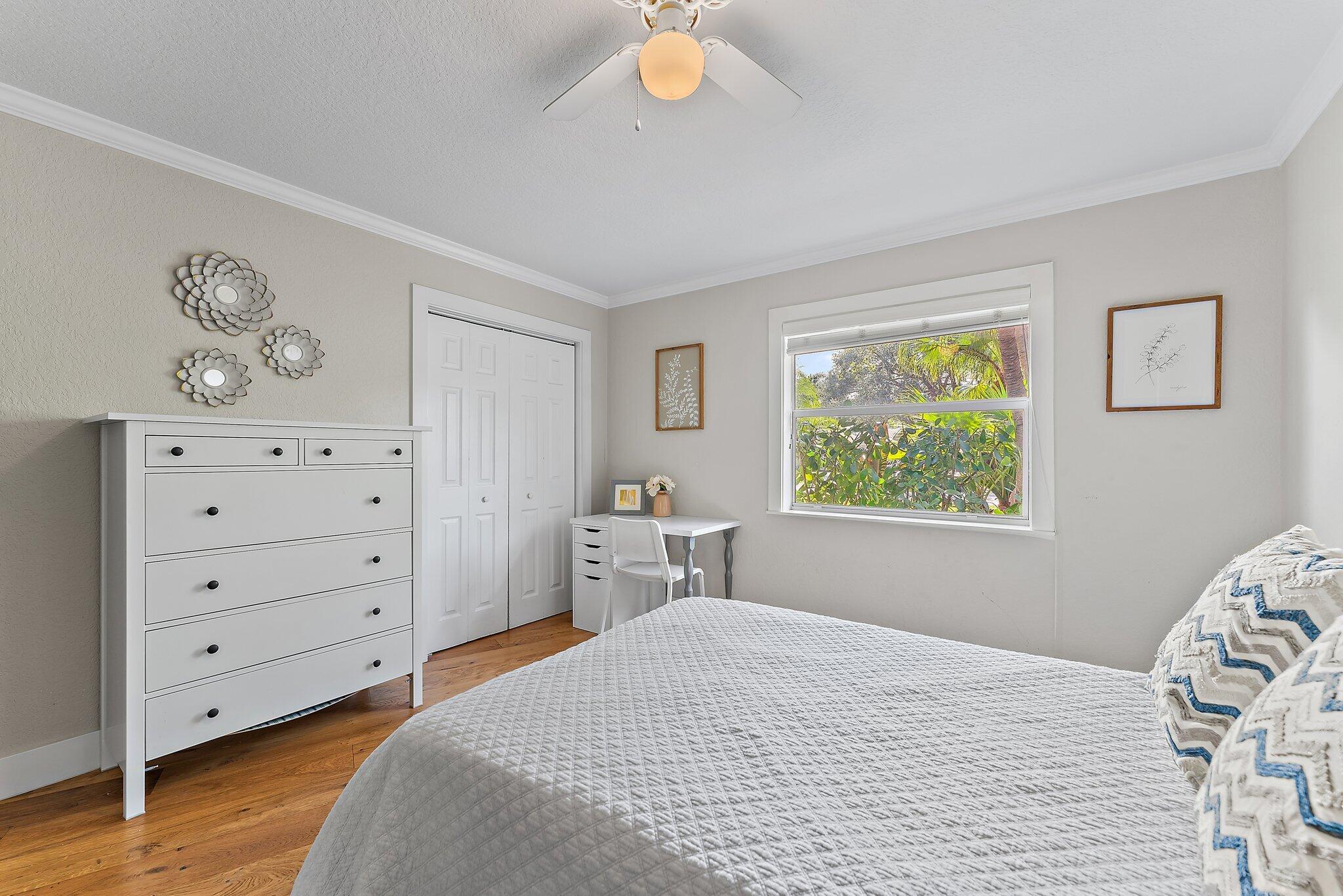 5692 Pennock Point Road