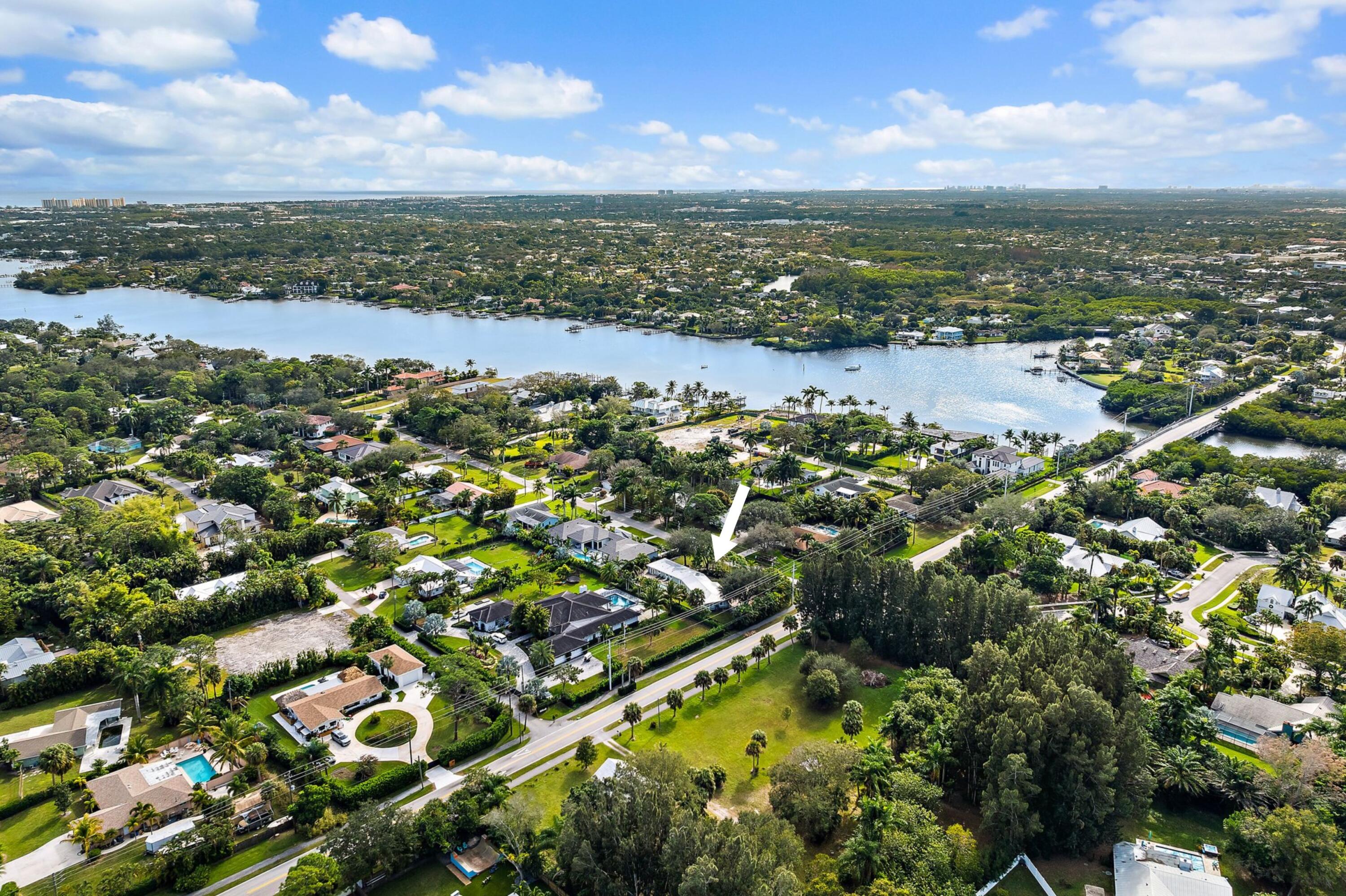 5692 Pennock Point Road