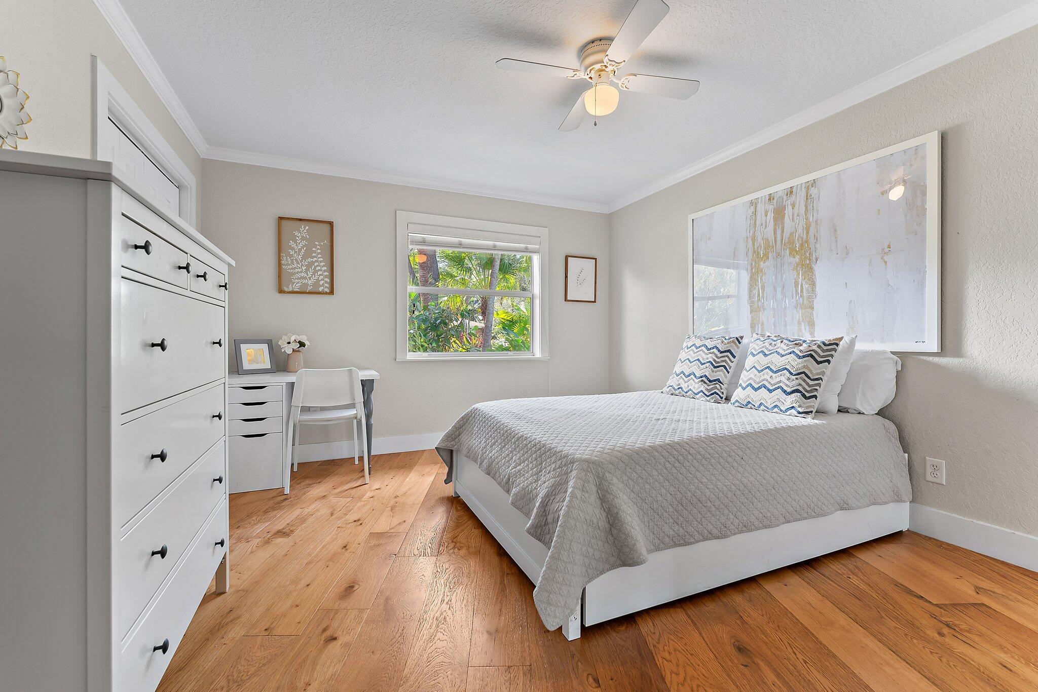 5692 Pennock Point Road