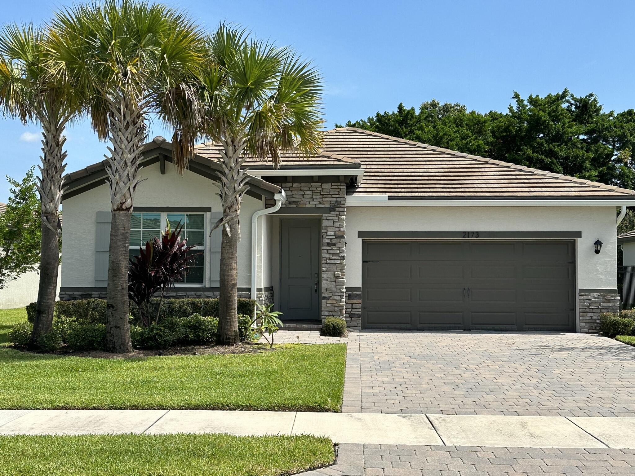 2173 SW Raspberry Place