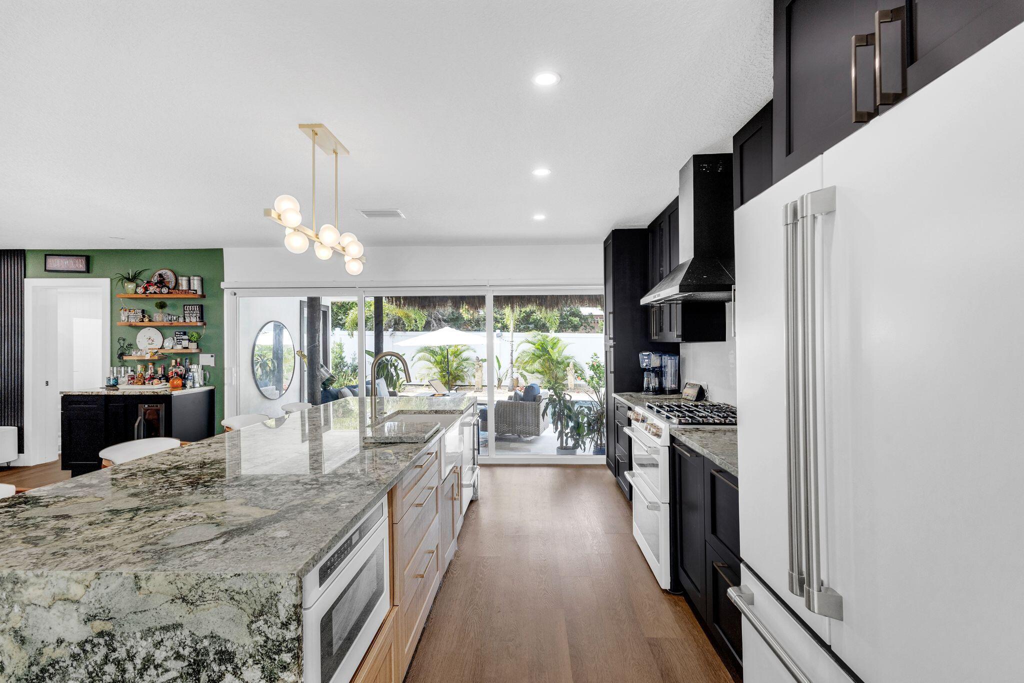 226 Bamboo Road