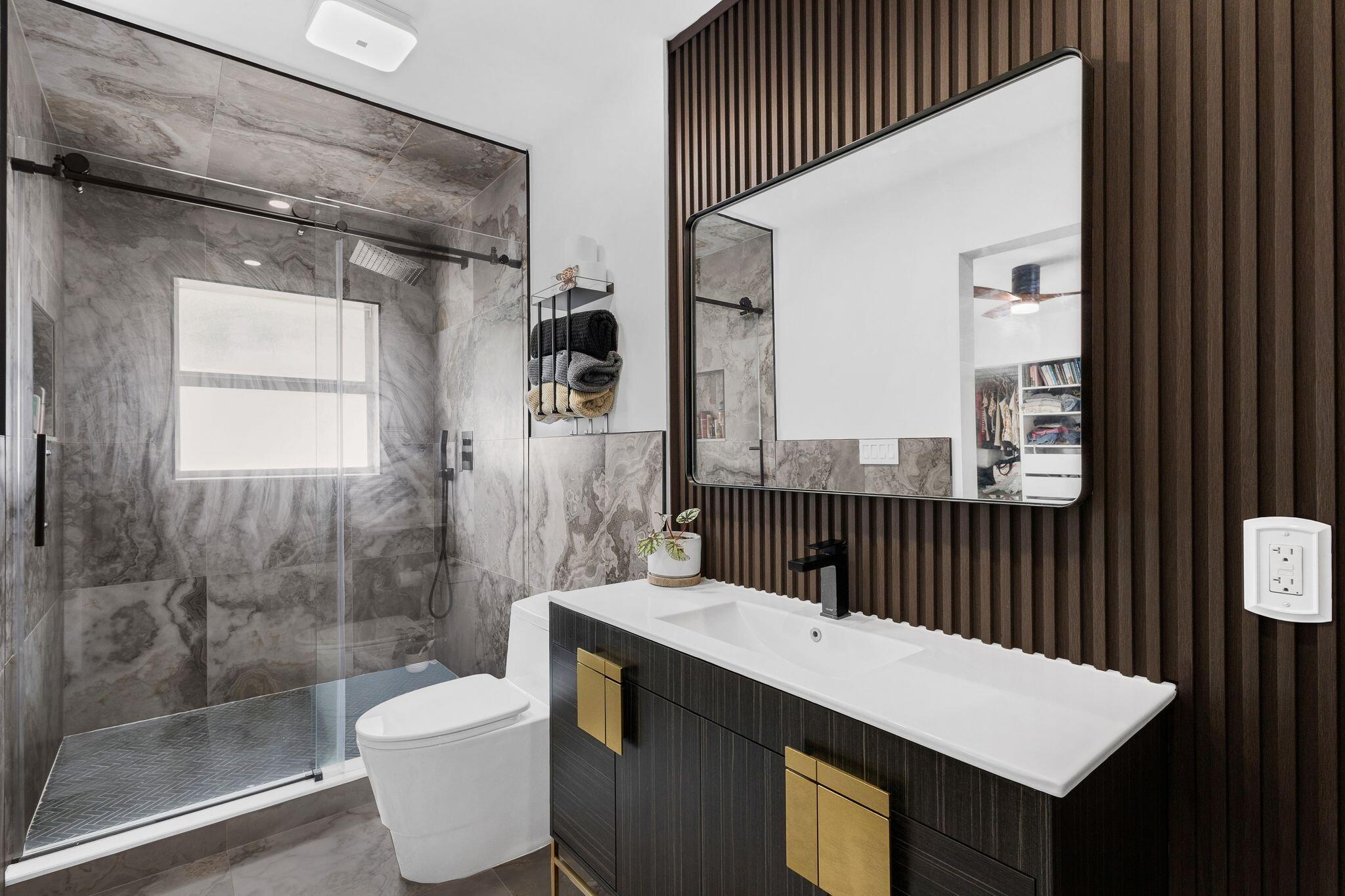 226 Bamboo Road
