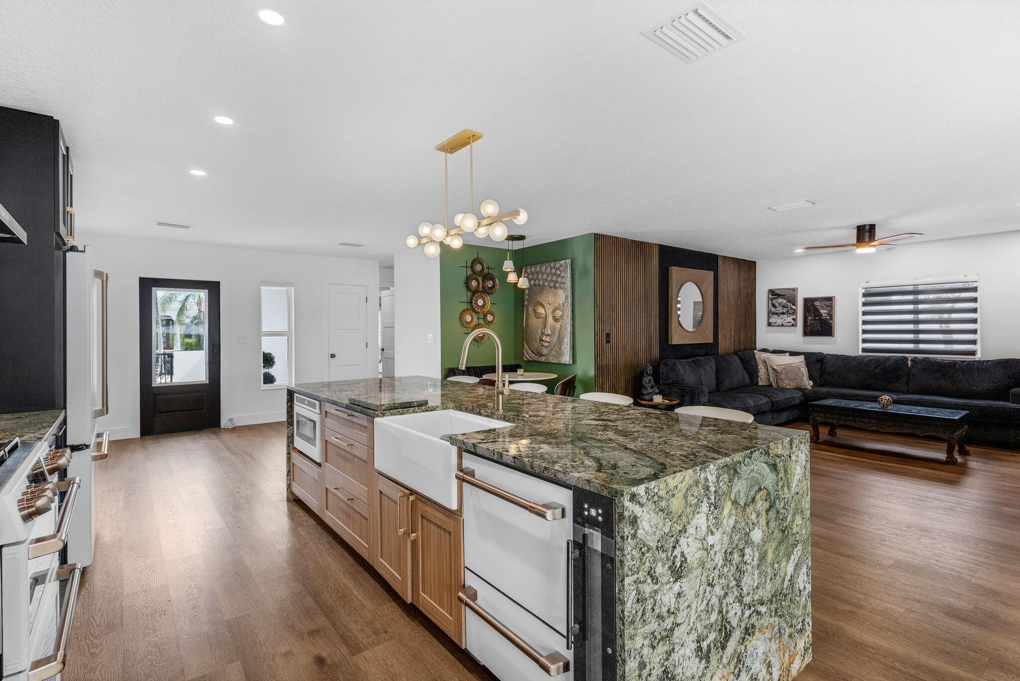 226 Bamboo Road