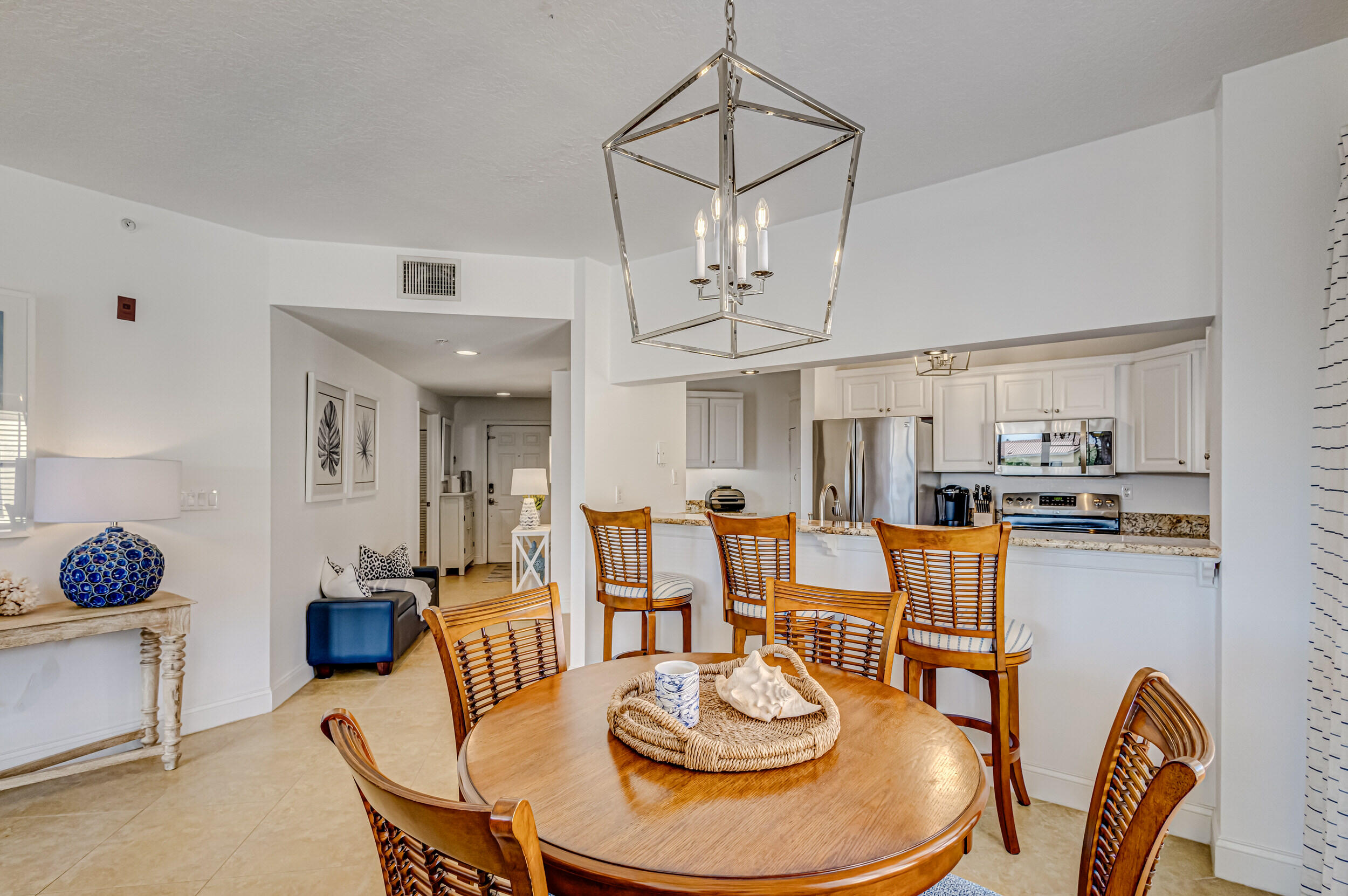 100 Uno Lago Drive 401