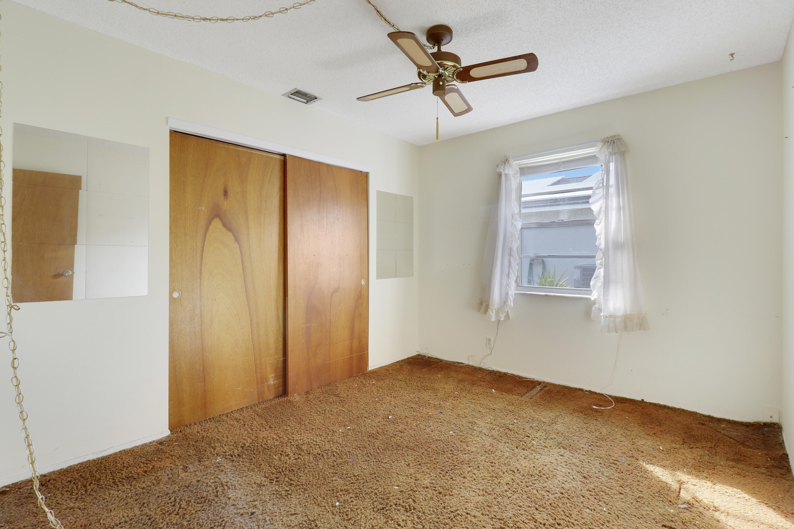 503 Oak Terrace
