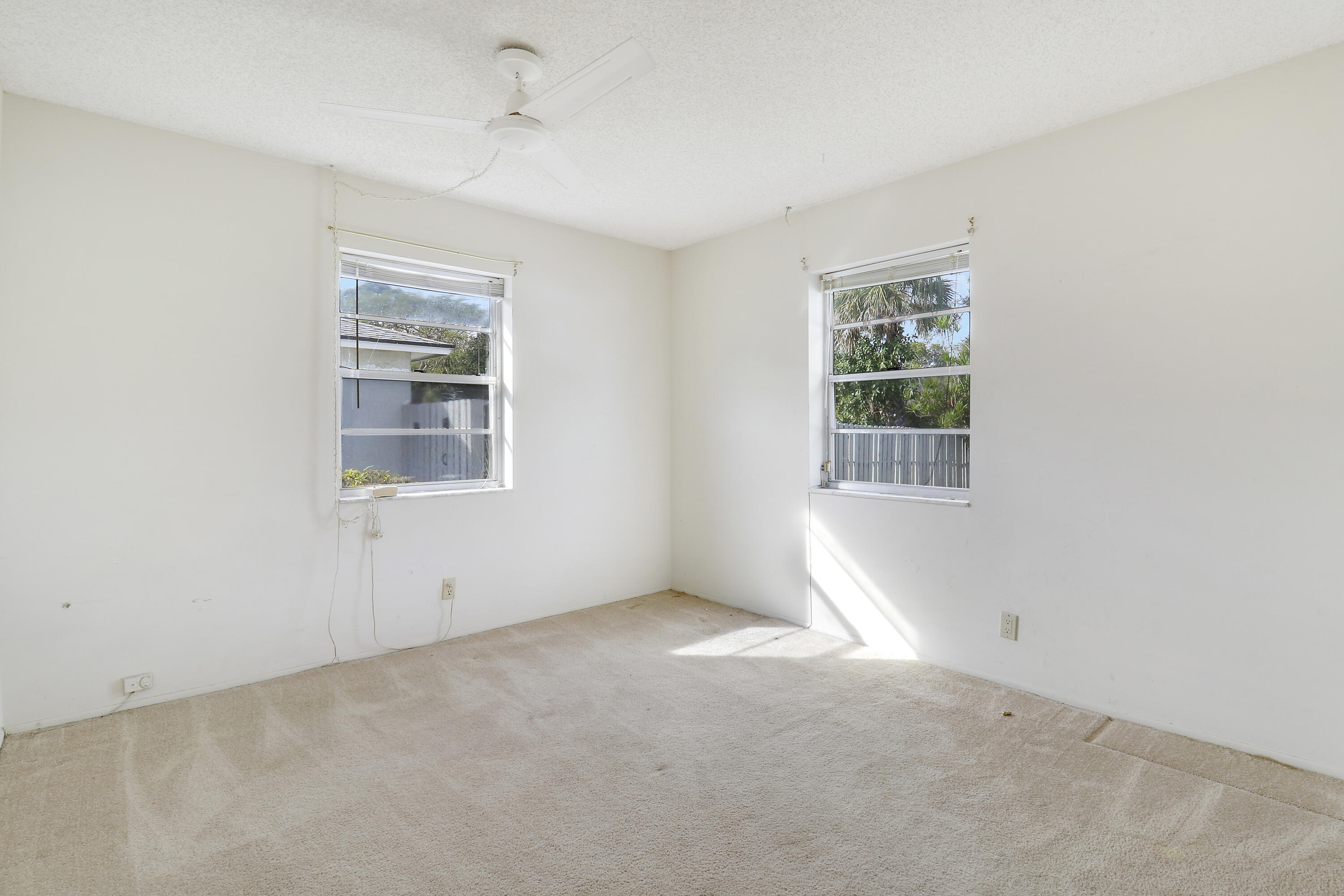 503 Oak Terrace