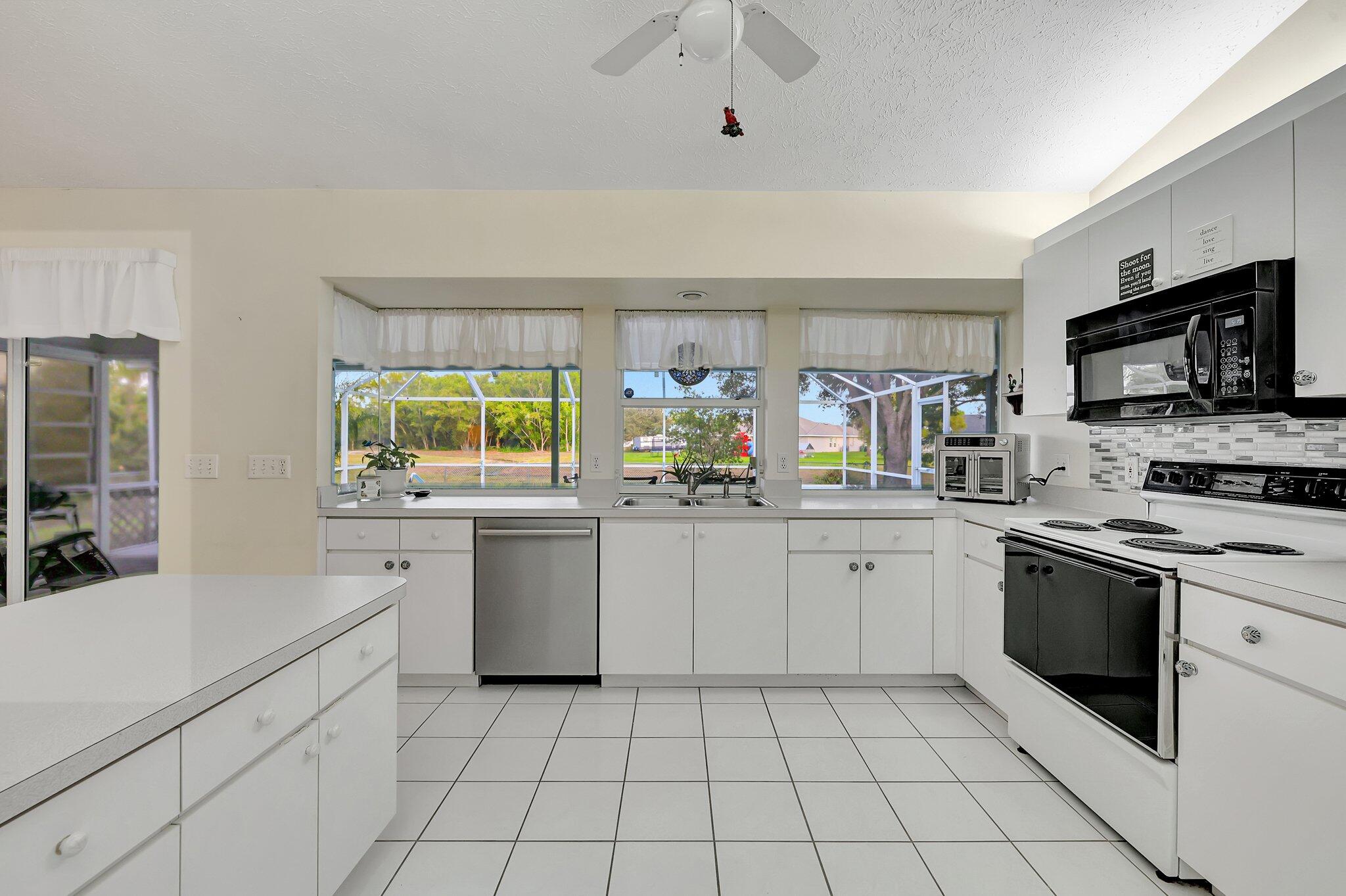 6508 NW Chugwater Circle