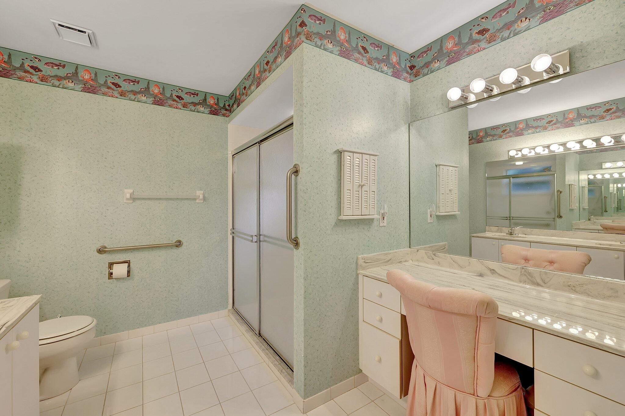 6508 NW Chugwater Circle