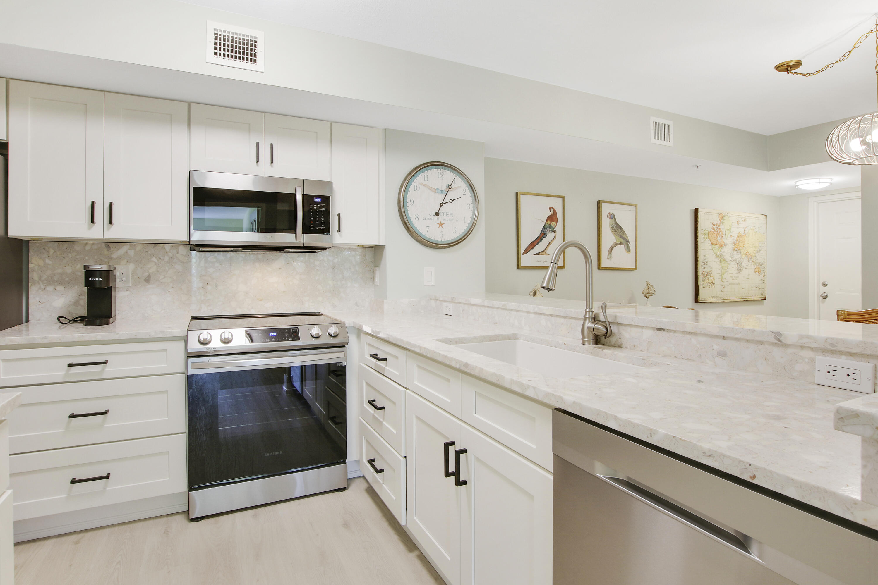 254 Village Blvd Boulevard 4207