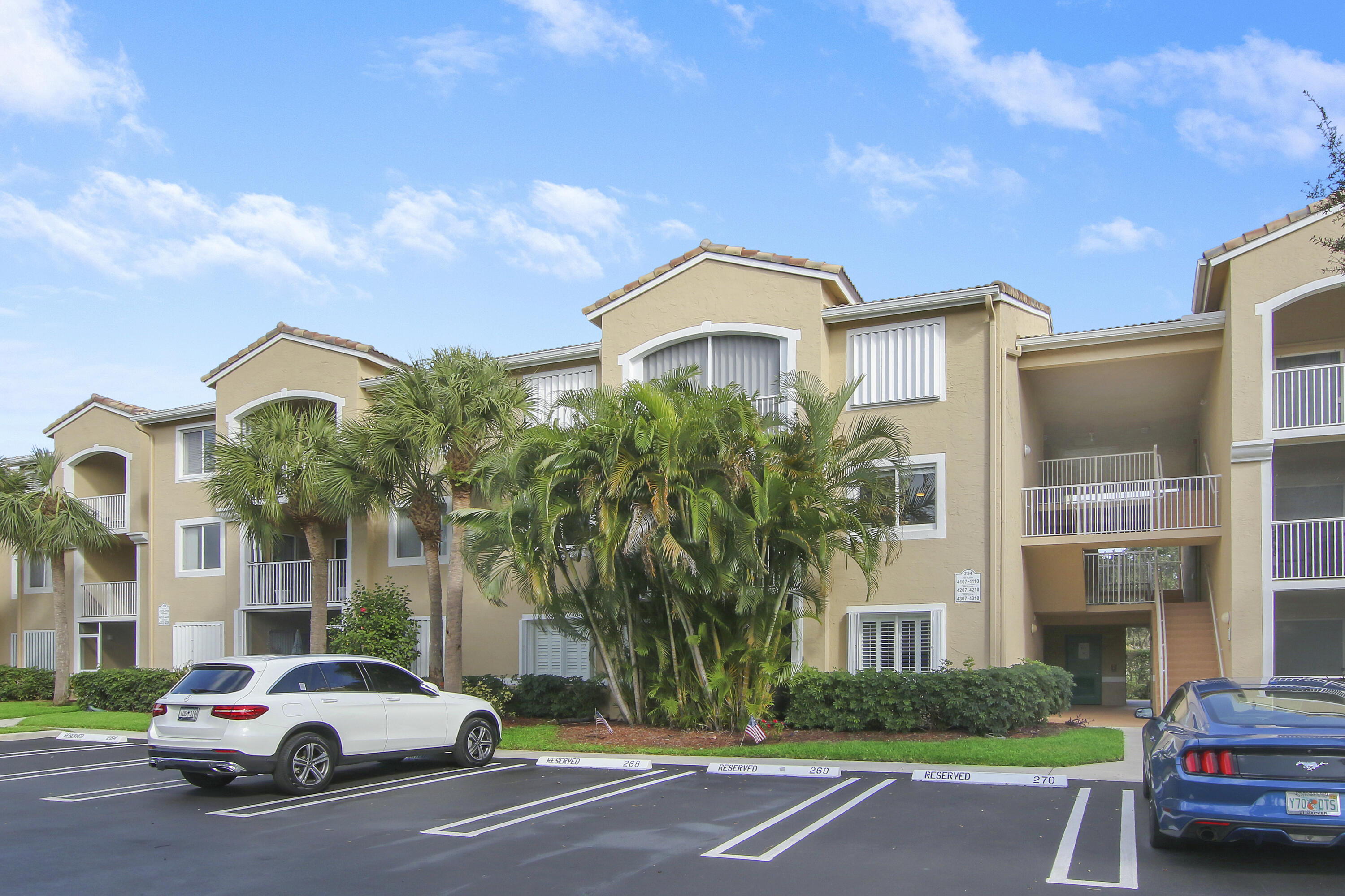 254 Village Blvd Boulevard 4207