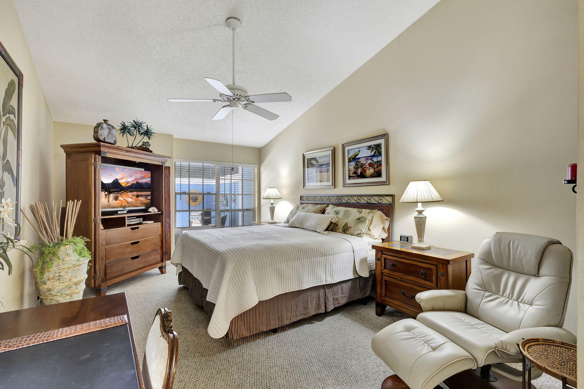 716 Ocean Dunes Circle