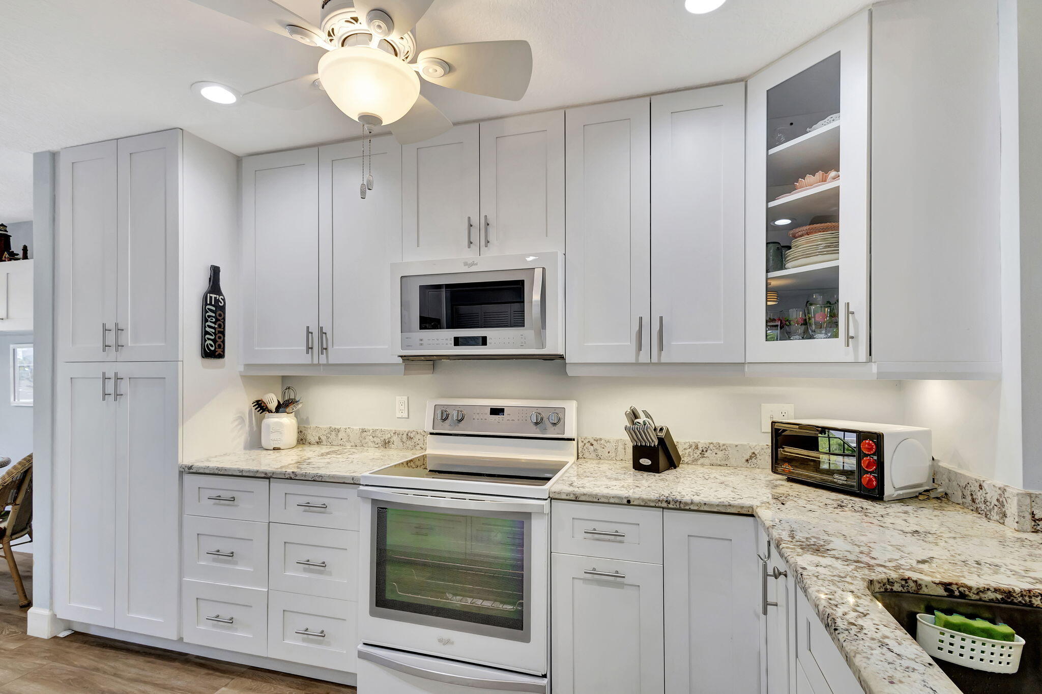 716 Ocean Dunes Circle