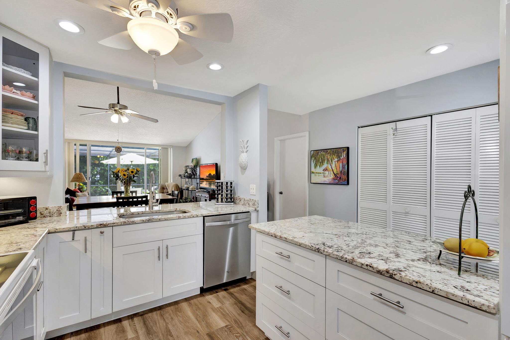 716 Ocean Dunes Circle