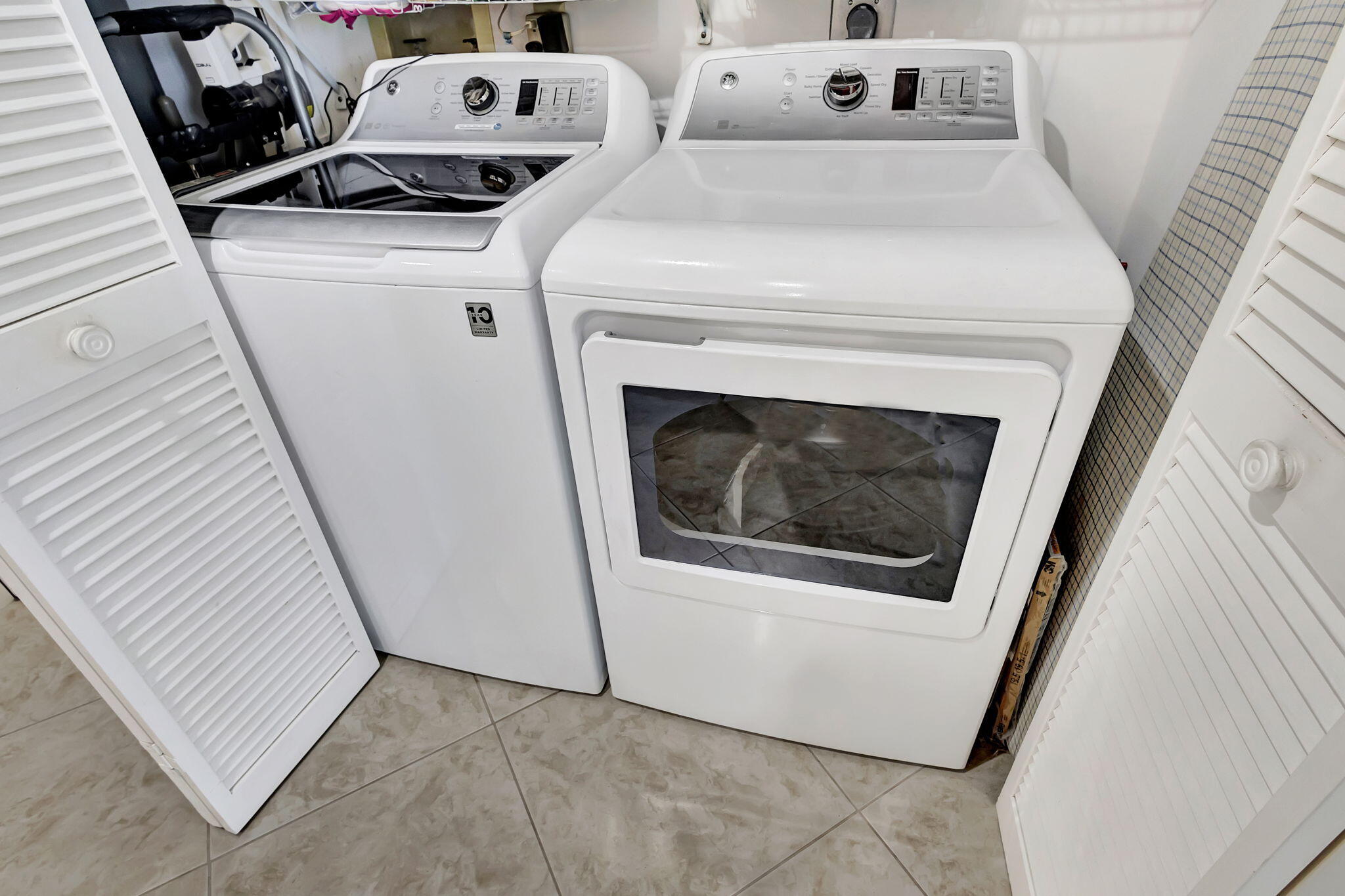 716 Ocean Dunes Circle