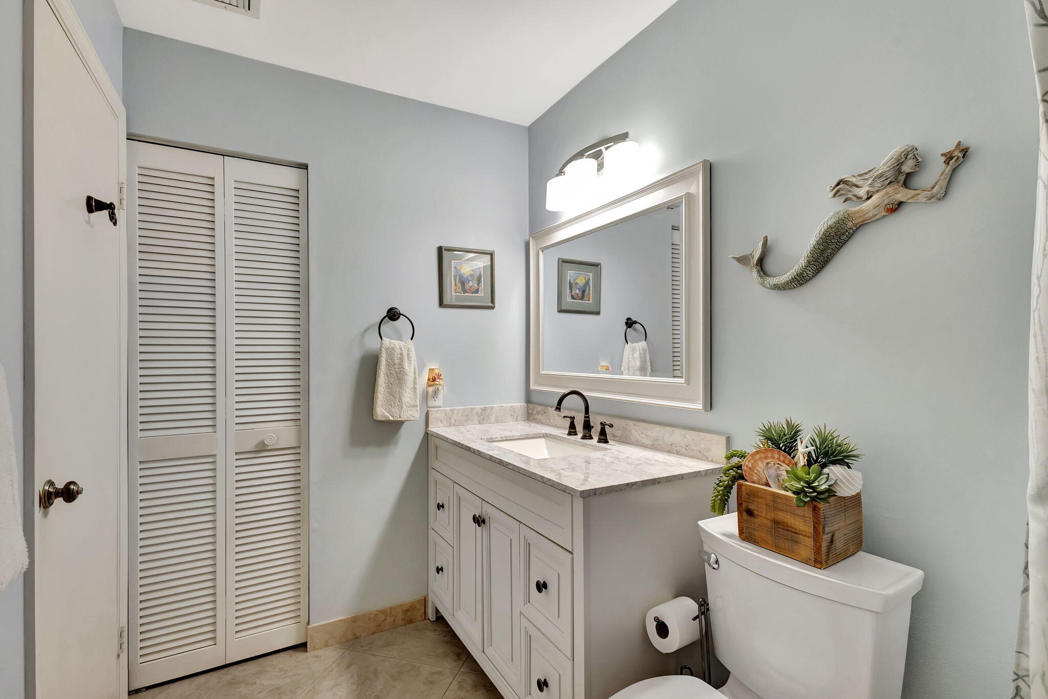 716 Ocean Dunes Circle