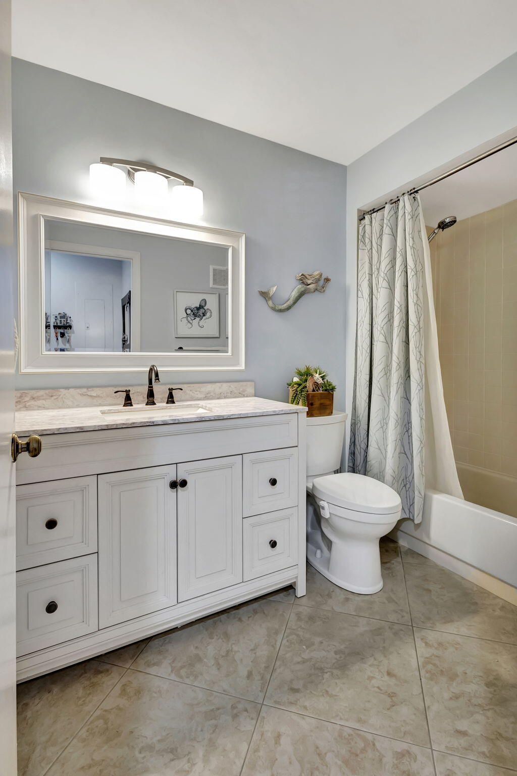 716 Ocean Dunes Circle