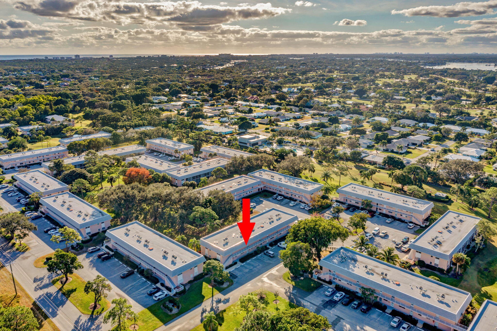 18081 SE Country Club Drive 18-172