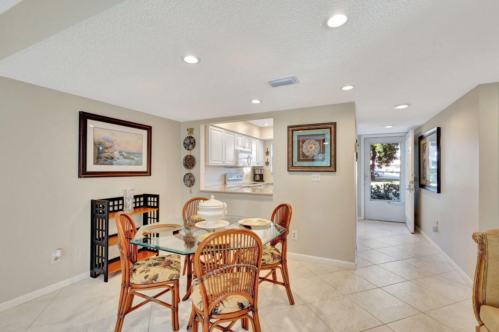 18081 SE Country Club Drive 18-172