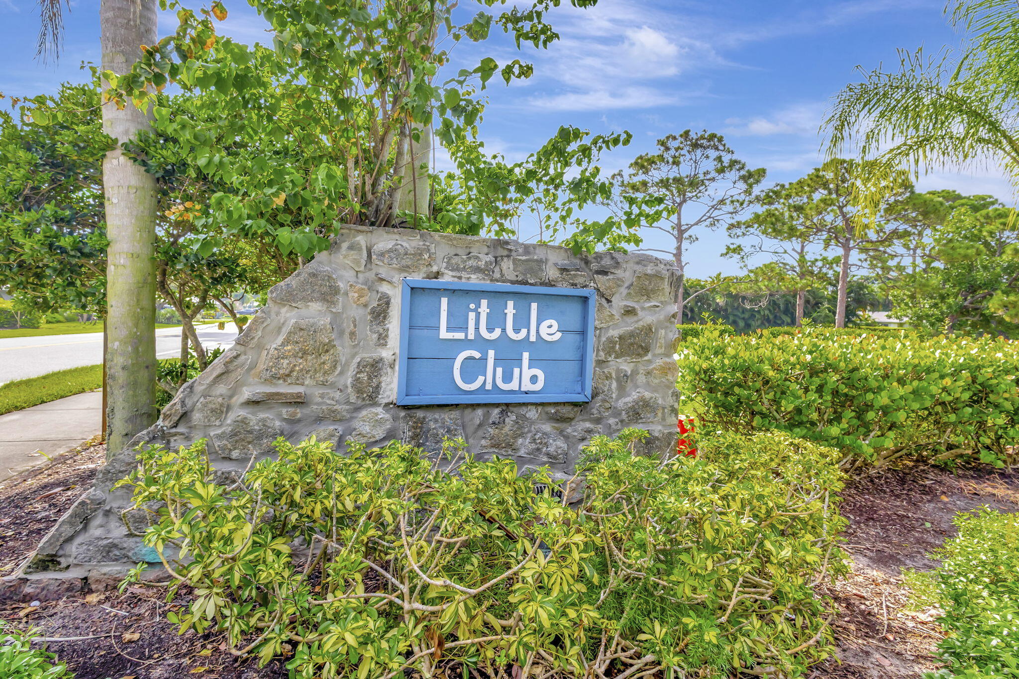 18081 SE Country Club Drive 18-172