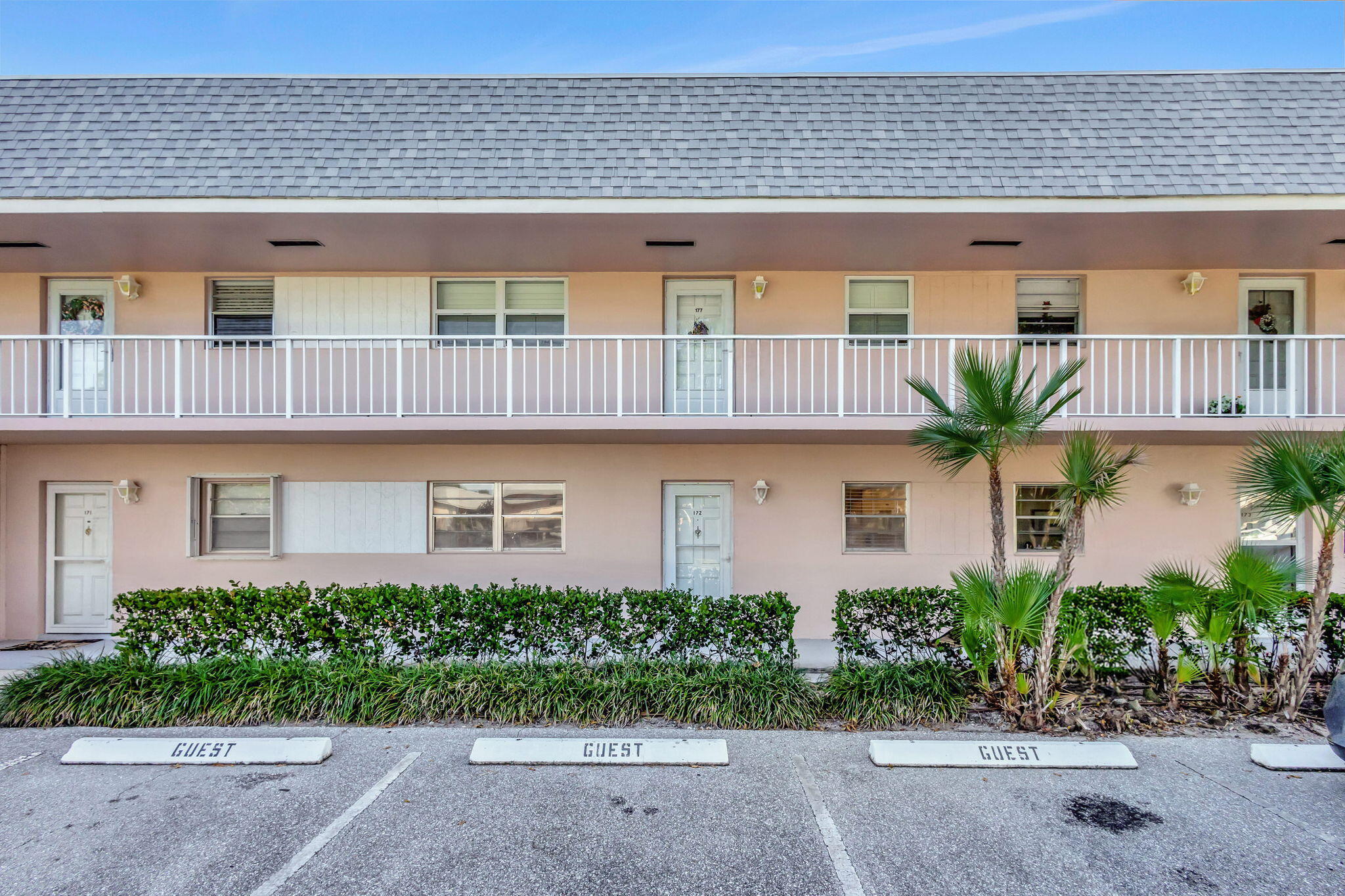 18081 SE Country Club Drive 18-172