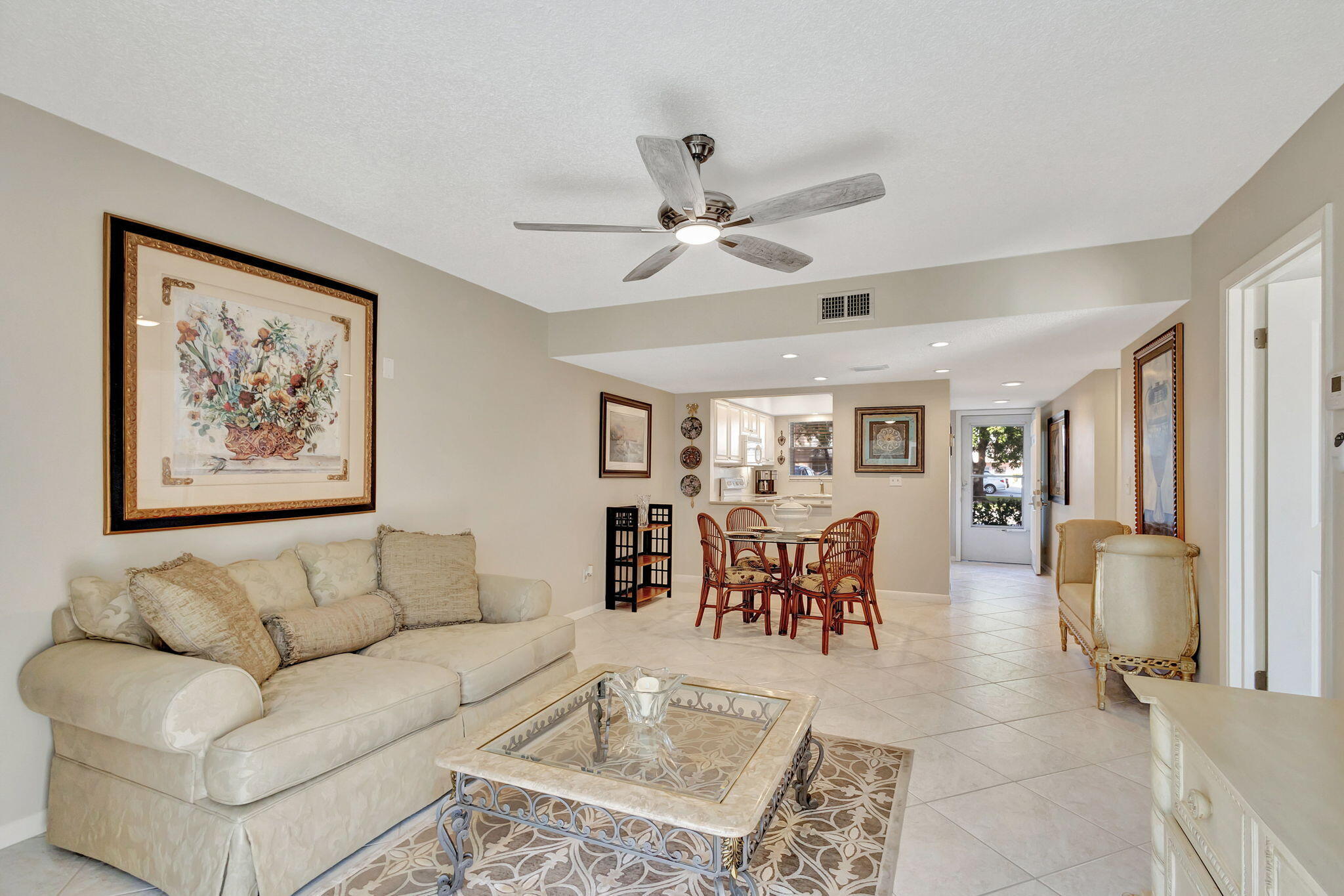18081 SE Country Club Drive 18-172