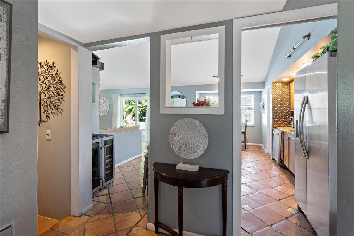 1112 Fernlea Drive