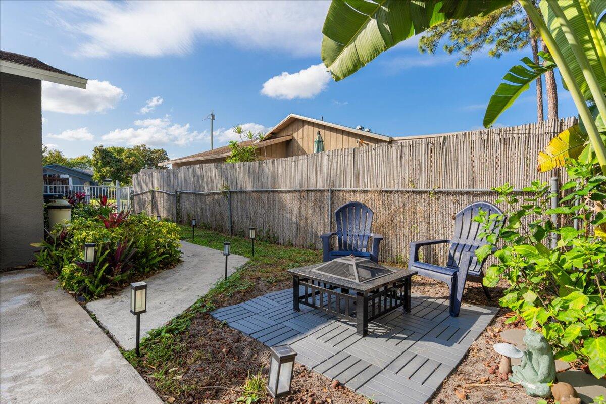 1112 Fernlea Drive