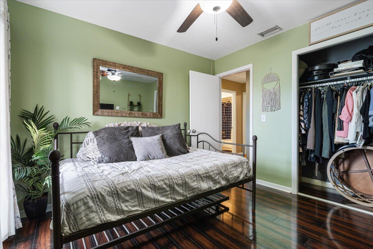 1112 Fernlea Drive
