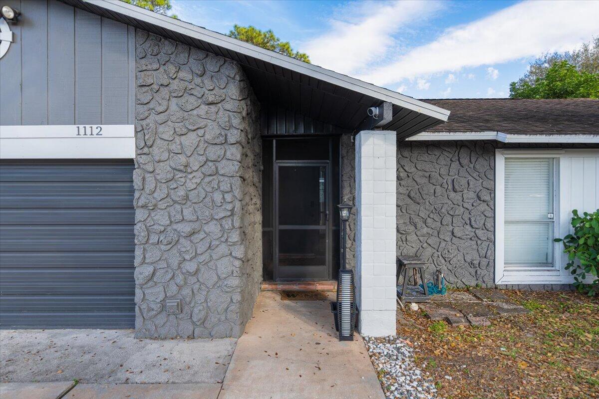 1112 Fernlea Drive