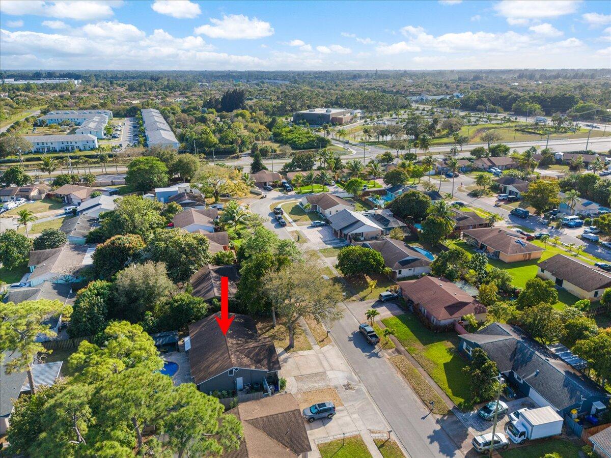 1112 Fernlea Drive