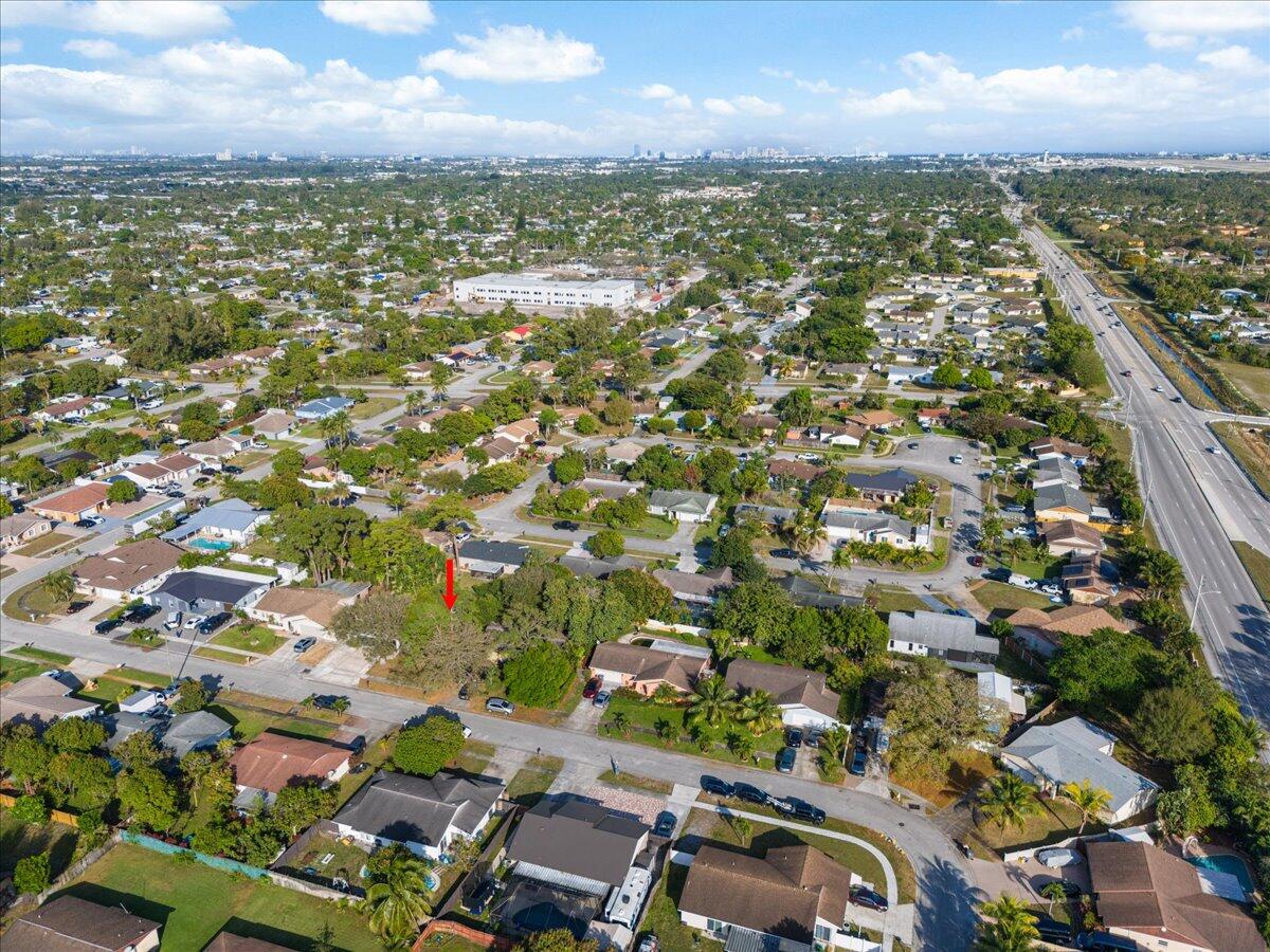 1112 Fernlea Drive