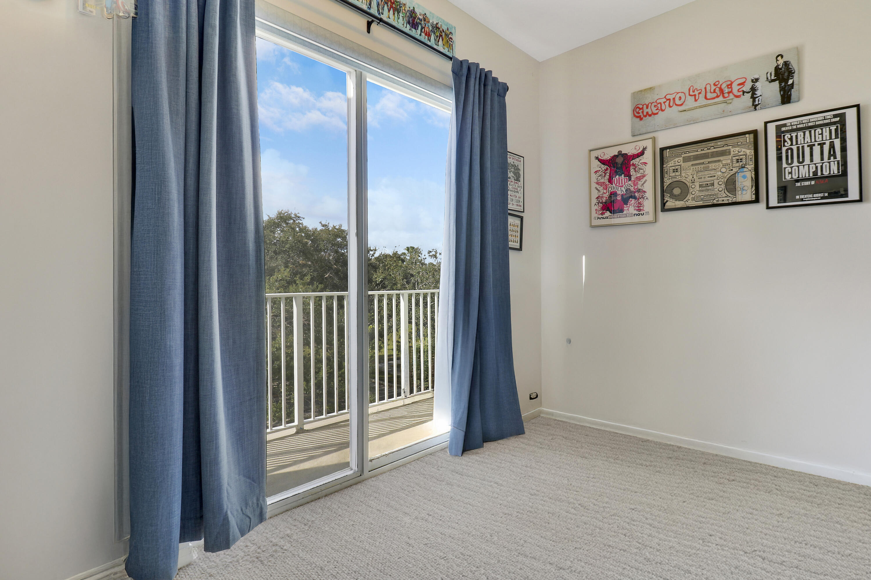 1209 Main Street 304