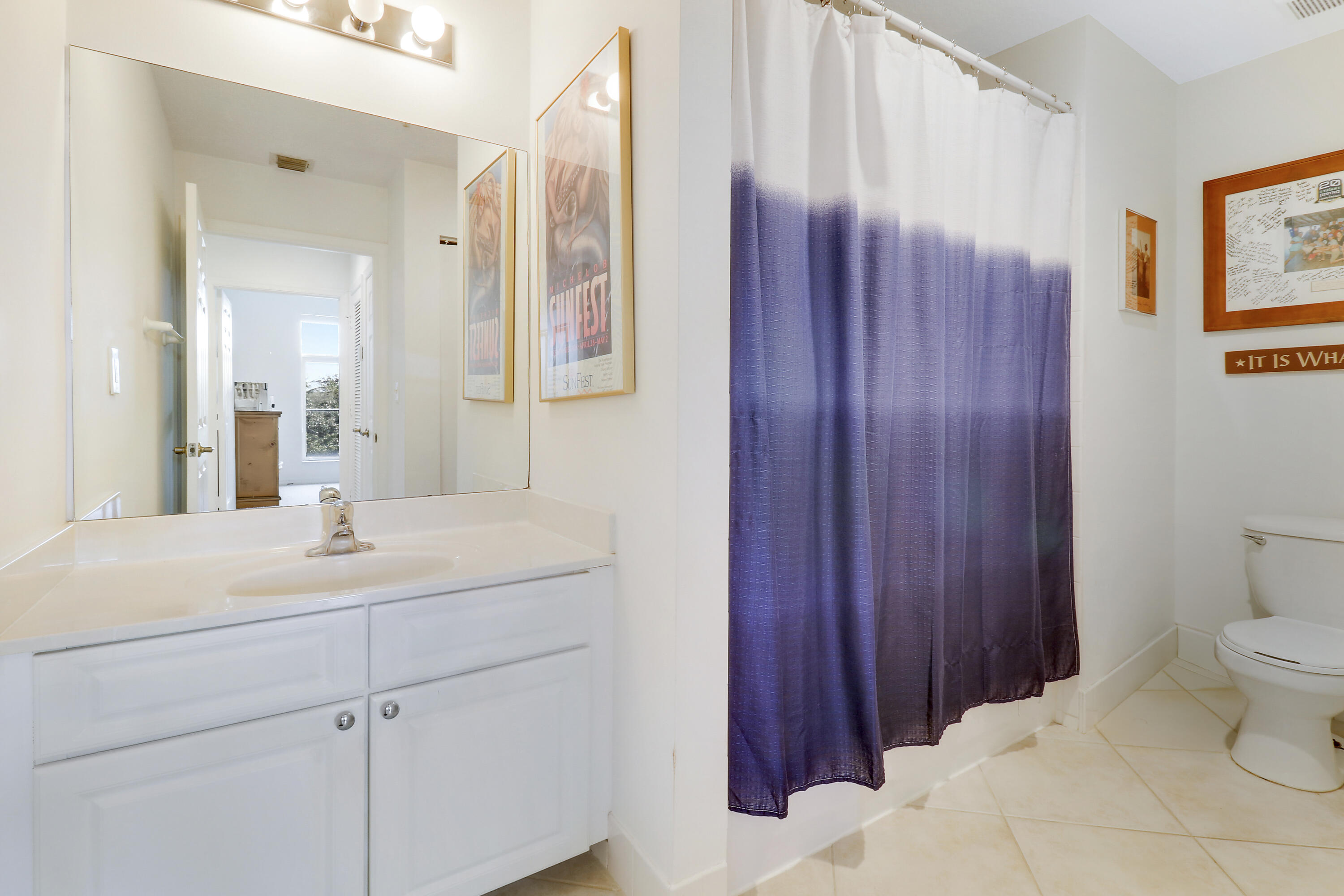 1209 Main Street 304