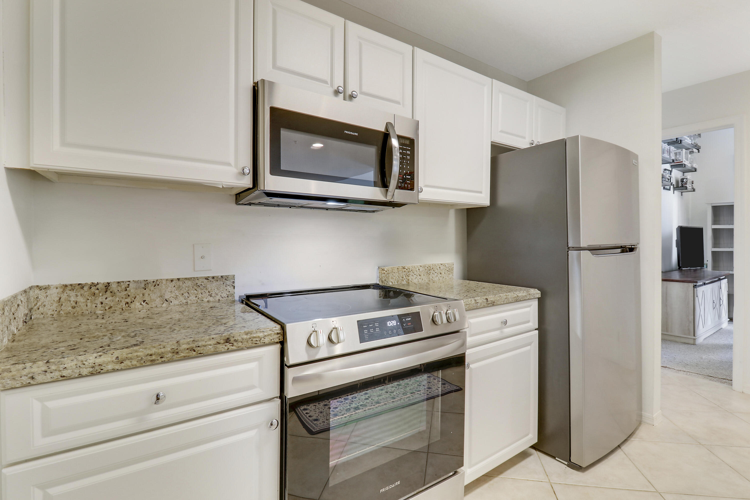 1209 Main Street 304