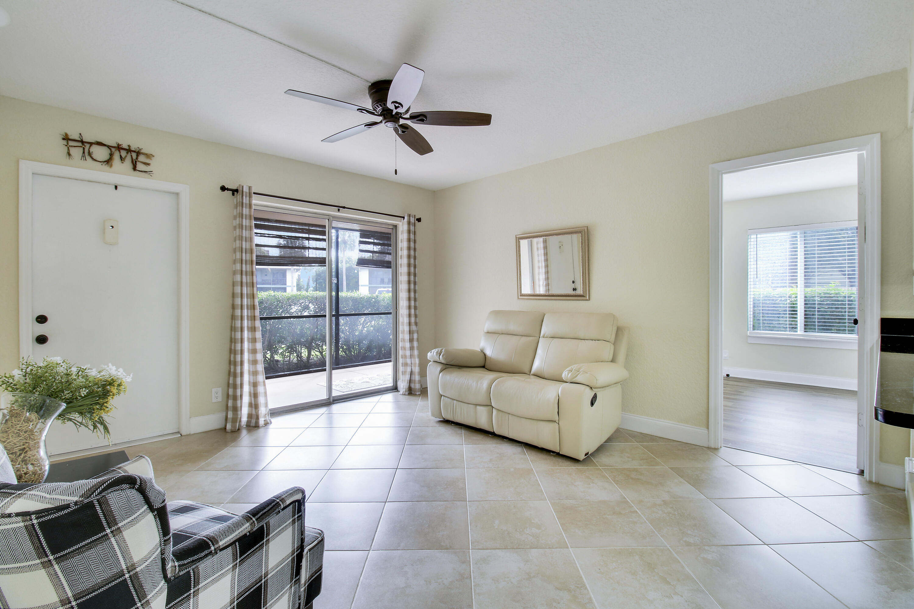6285 Chasewood Drive A
