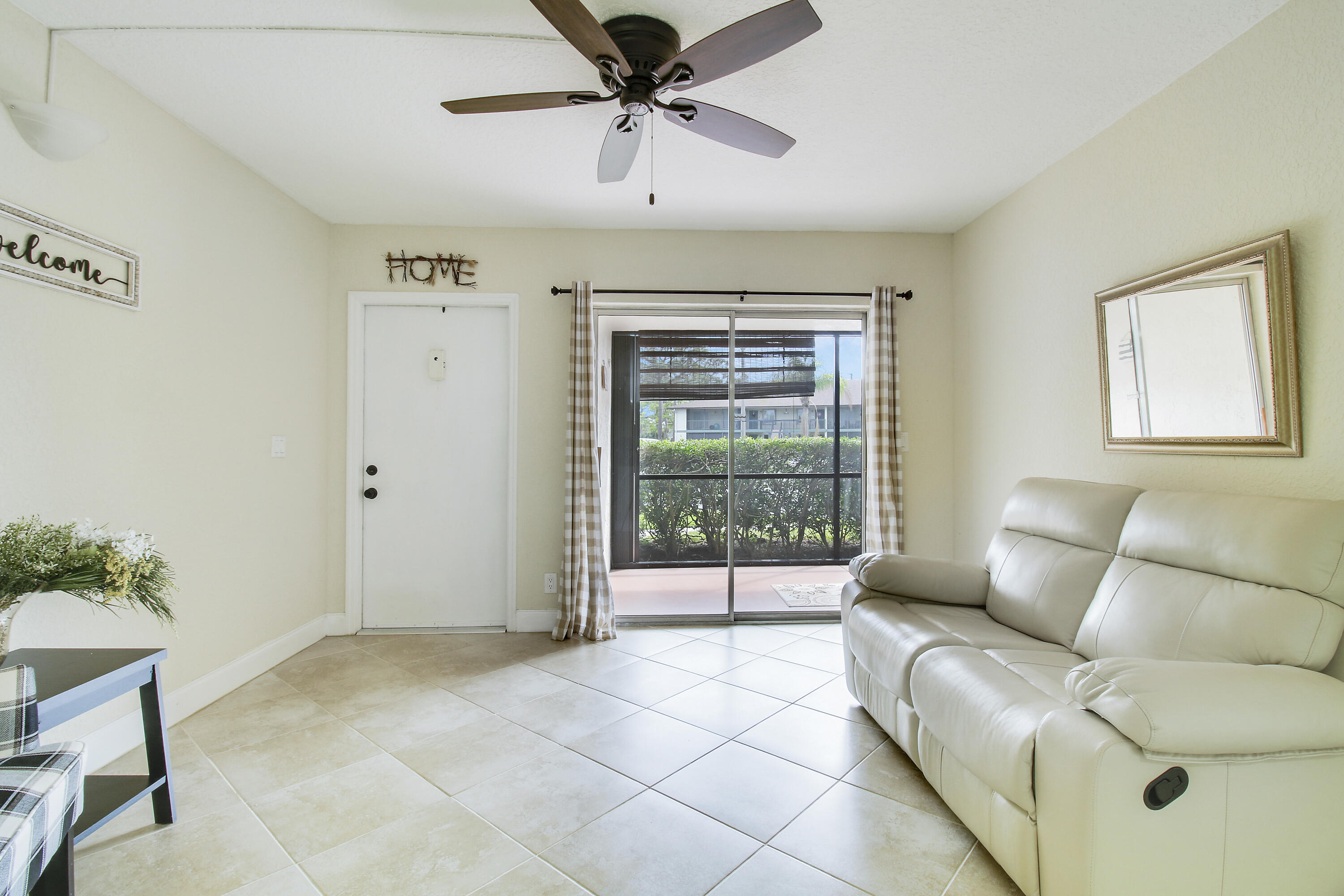 6285 Chasewood Drive A