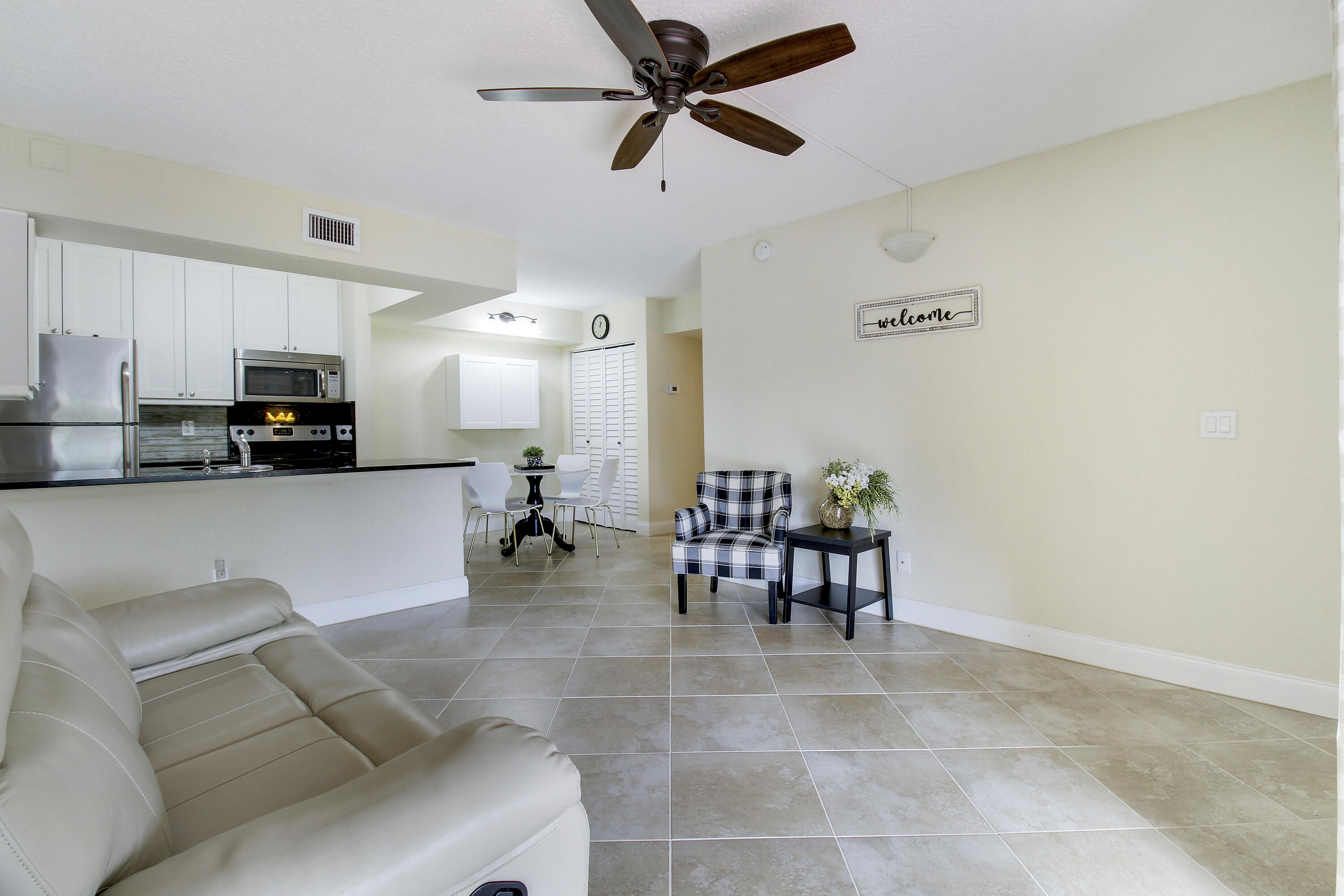6285 Chasewood Drive A