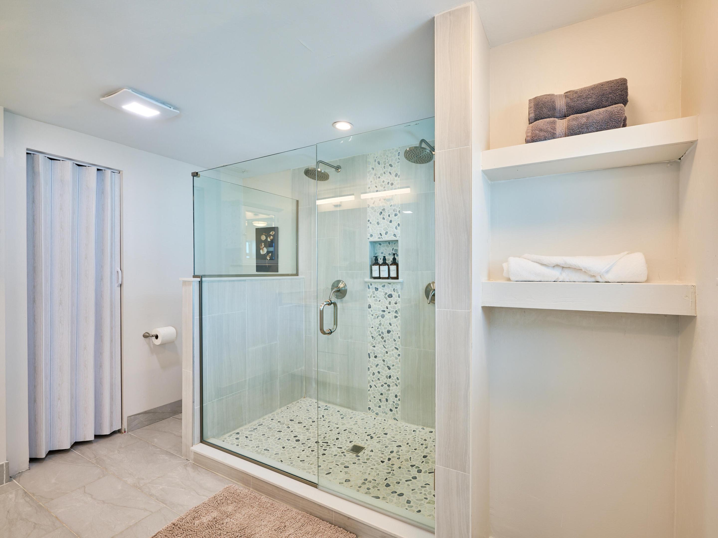 2649 Lake Drive 5