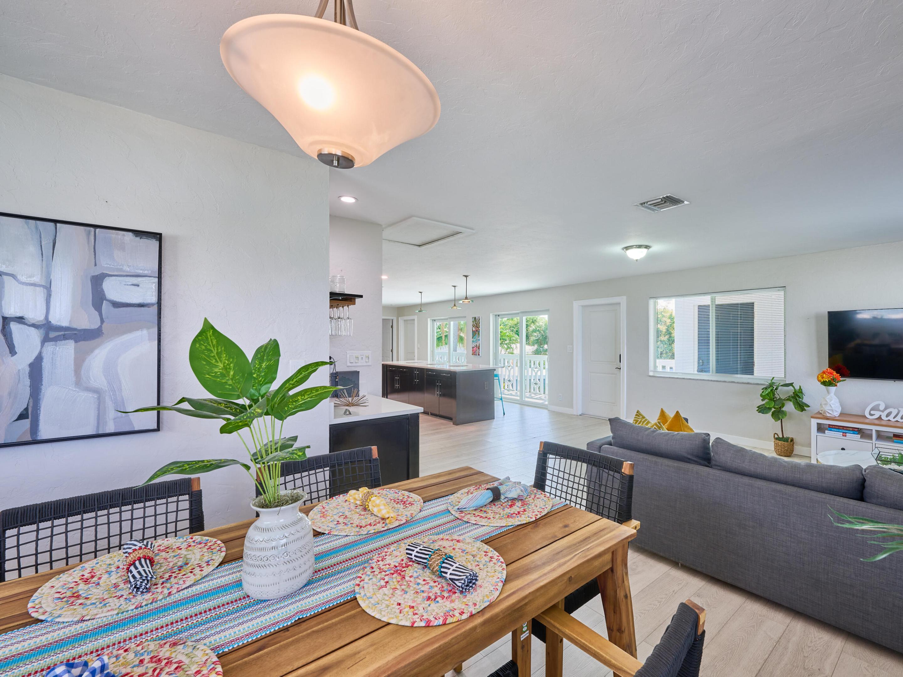 2649 Lake Drive 5