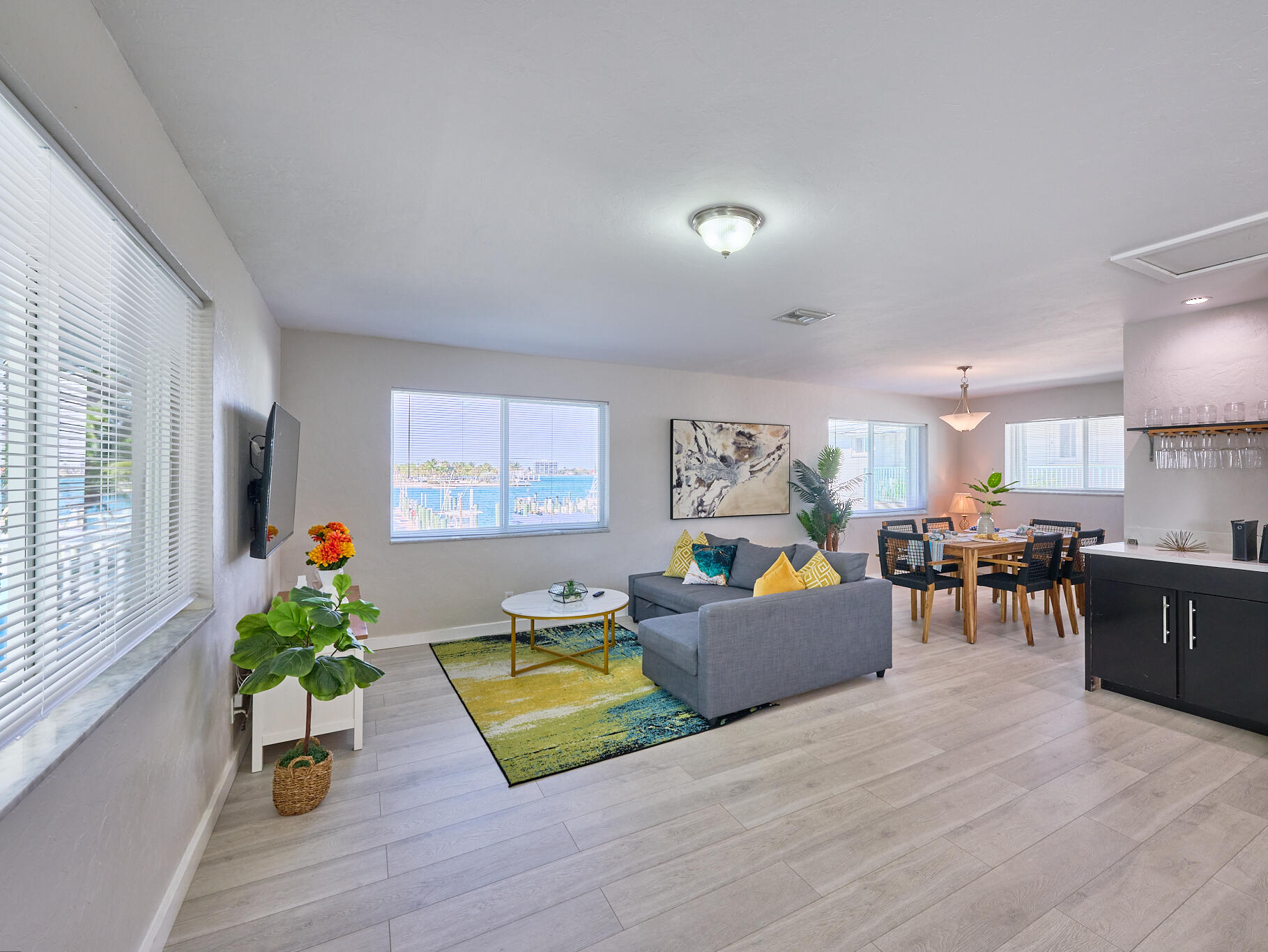 2649 Lake Drive 5