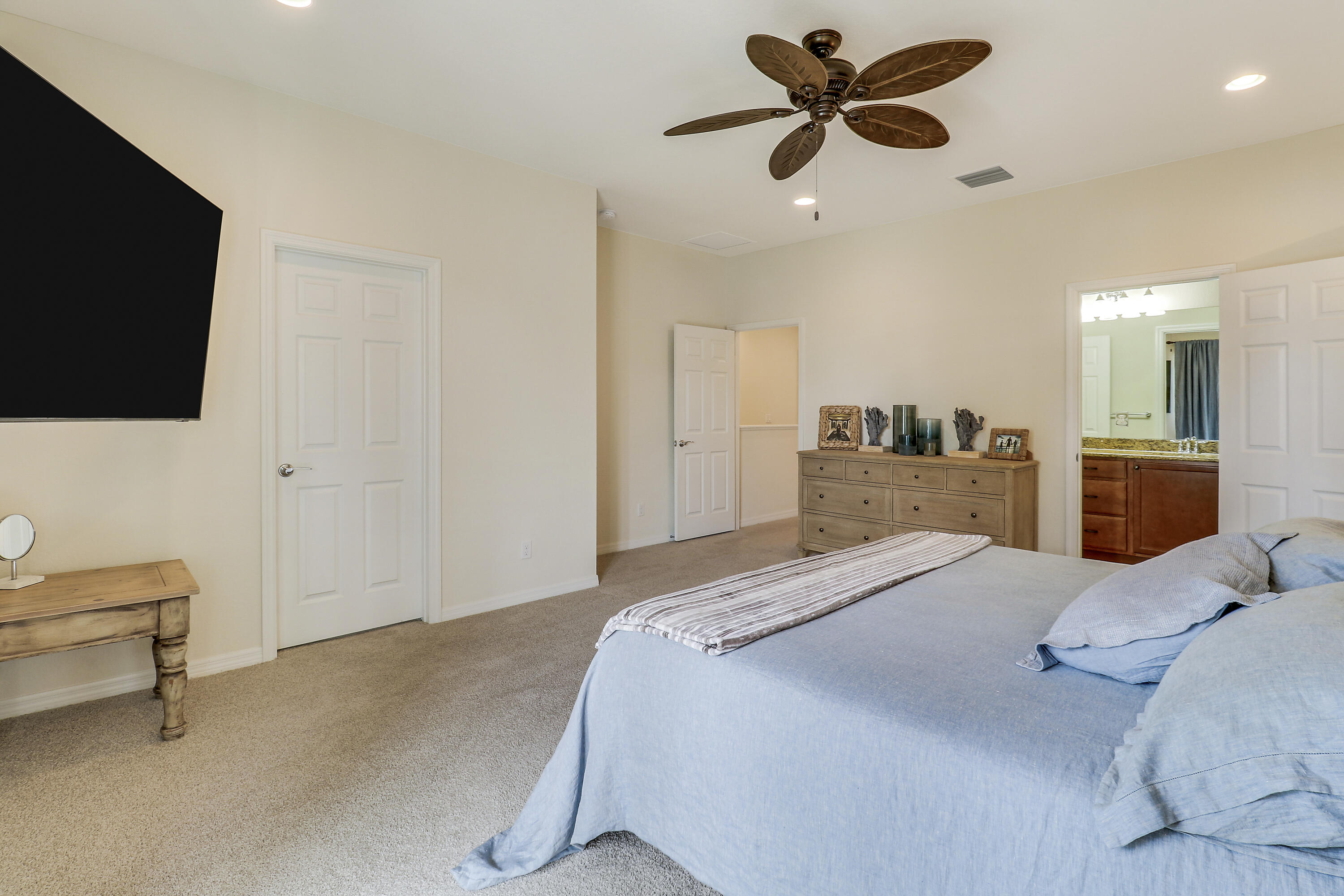 1227 N Community Drive