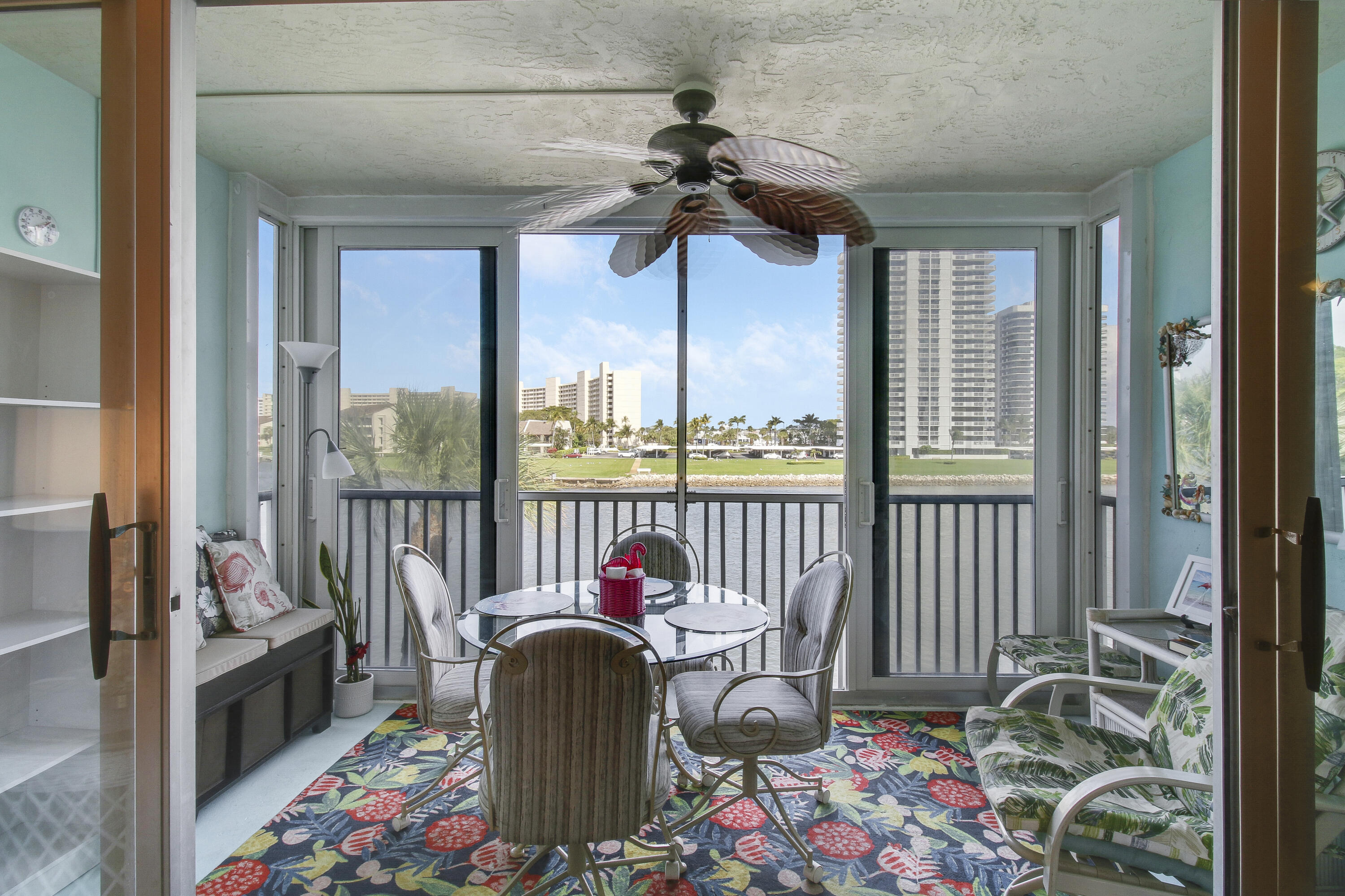20 Yacht Club Drive 309