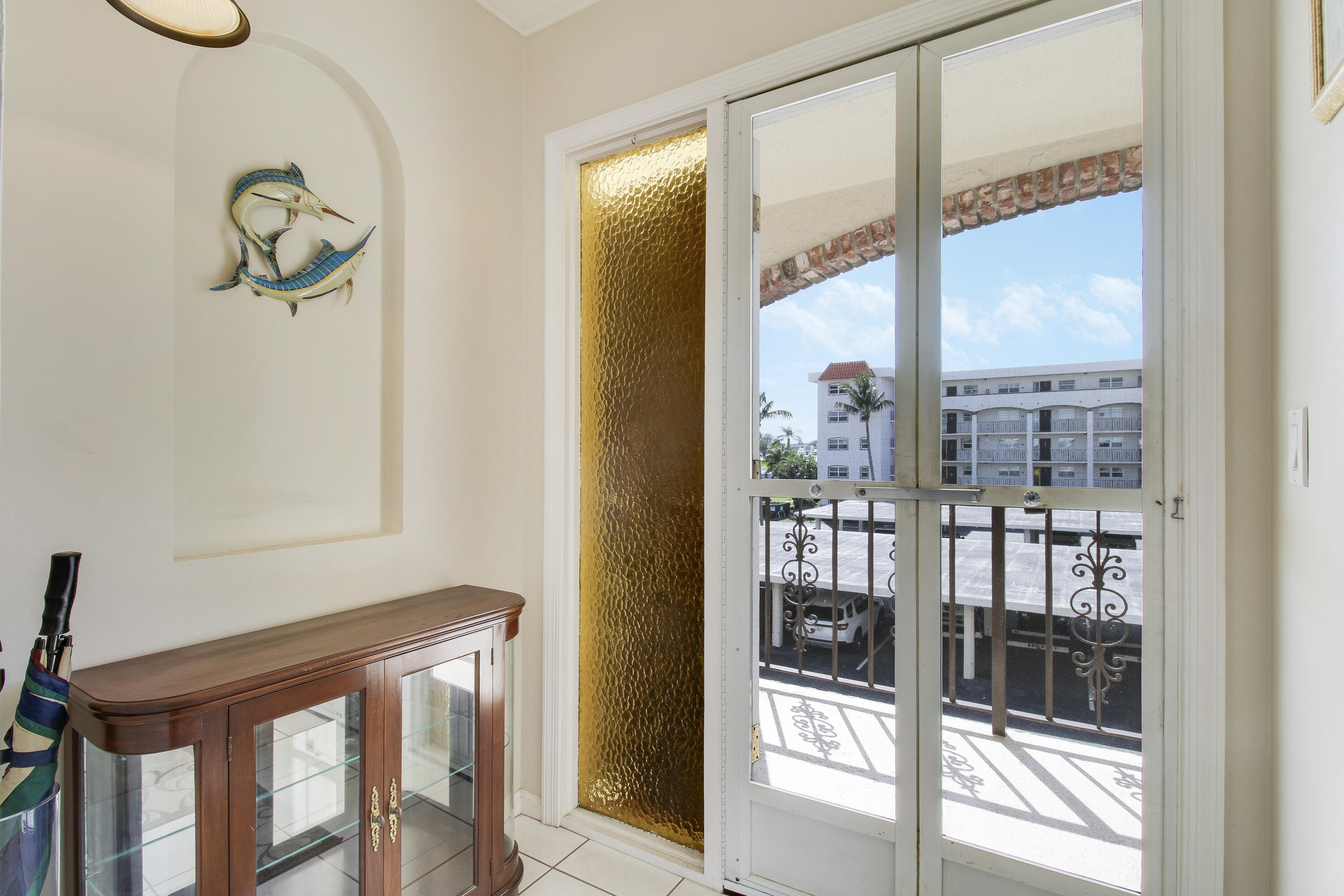 20 Yacht Club Drive 309