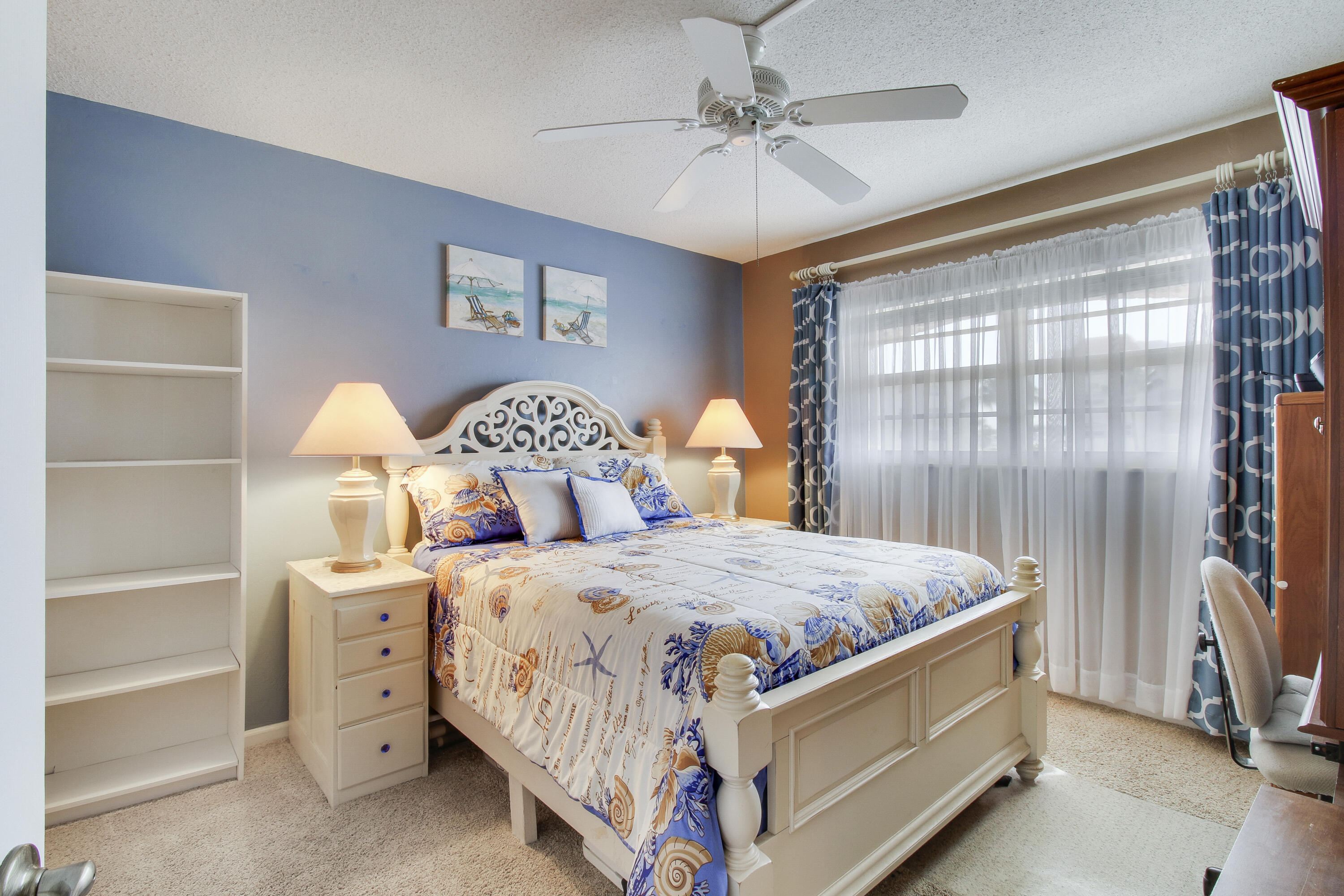20 Yacht Club Drive 309